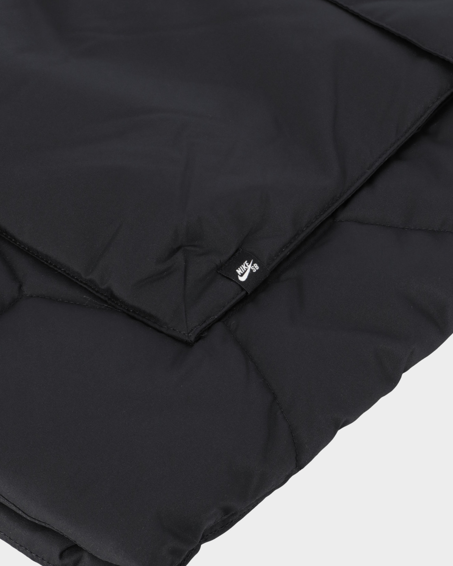 Nike SB Storm-FIT  Ishod Wair Jacket Black/Anthracite/University Red