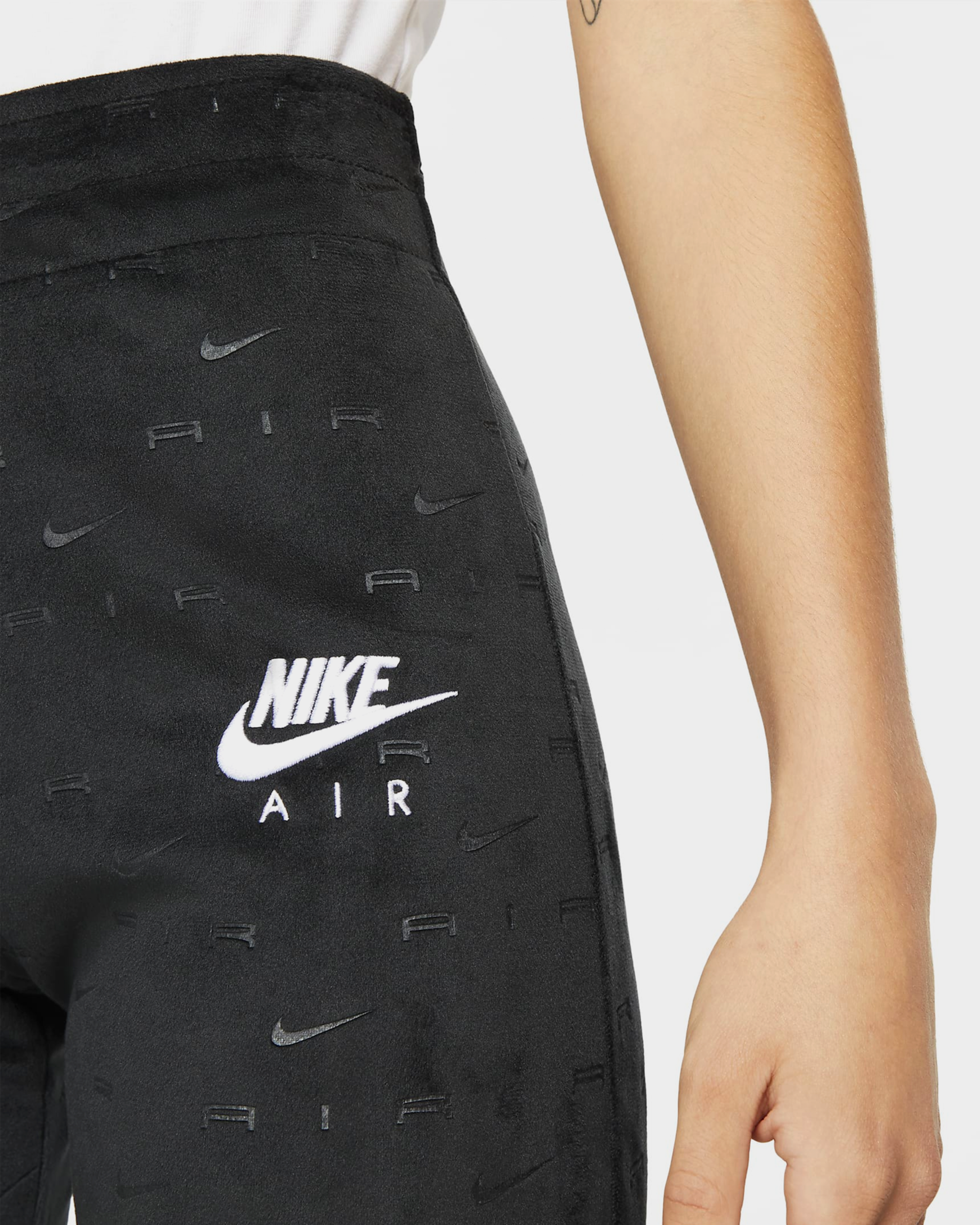 Nike Womens Velour Mid Rise Trousers Black