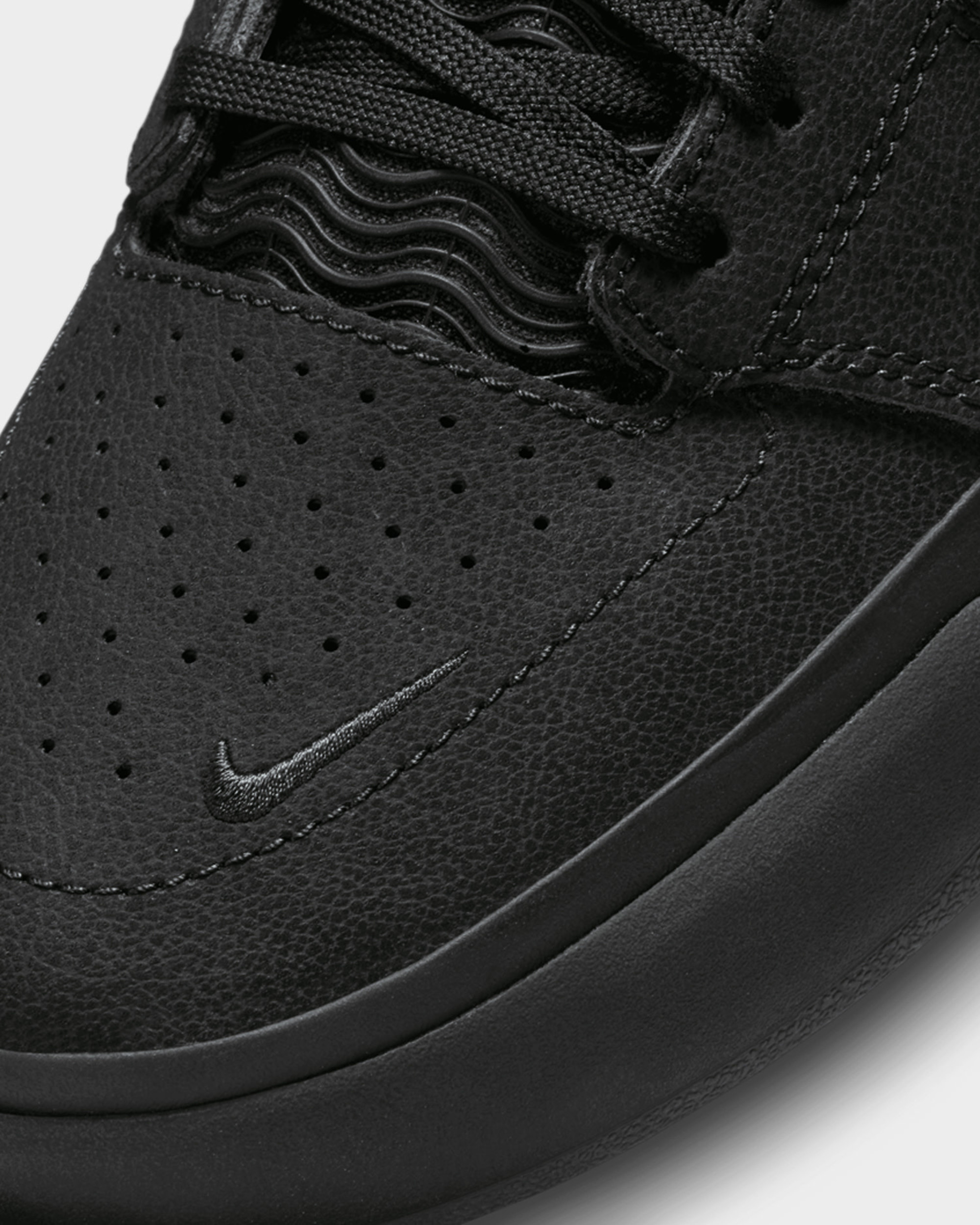 Nike SB Ishod PRM Black/Black - Lockwood Skateshop & Avenue Antwerp