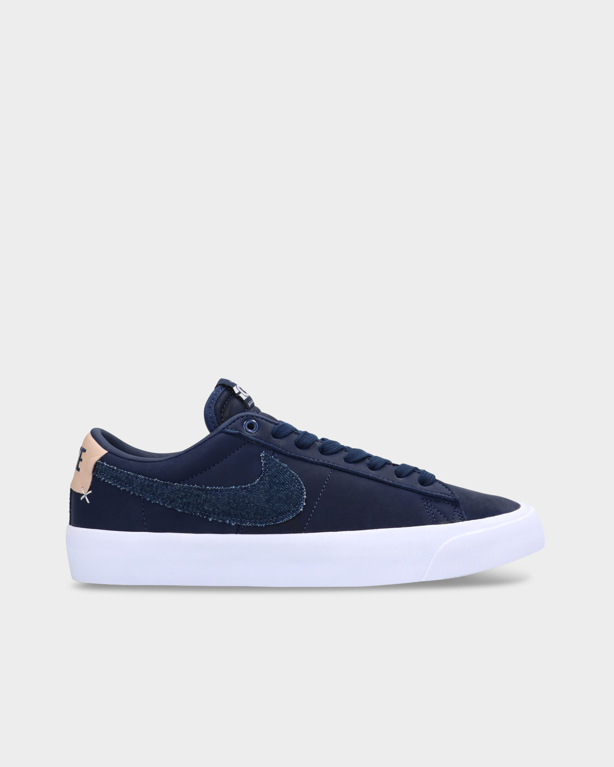 Nike SB zoom Blazer Low Pro GT PRM Midnight Navy/White