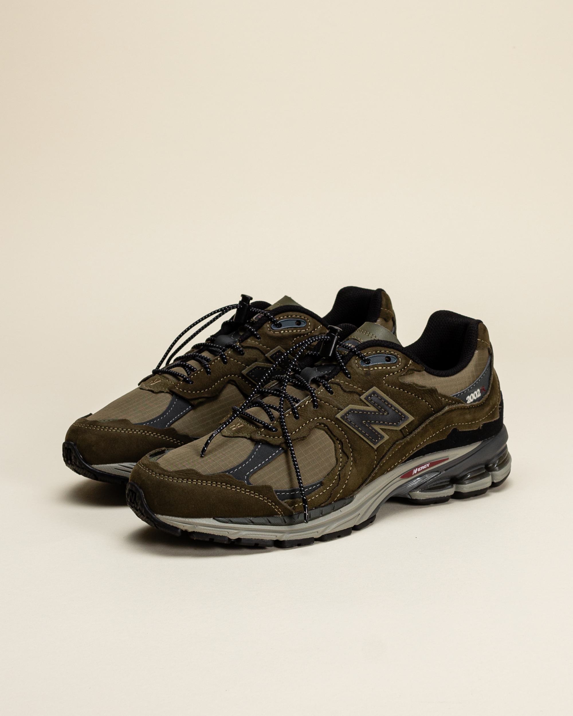 New Balance M2002RDN Black Moss/Darktop - Lockwood Skateshop