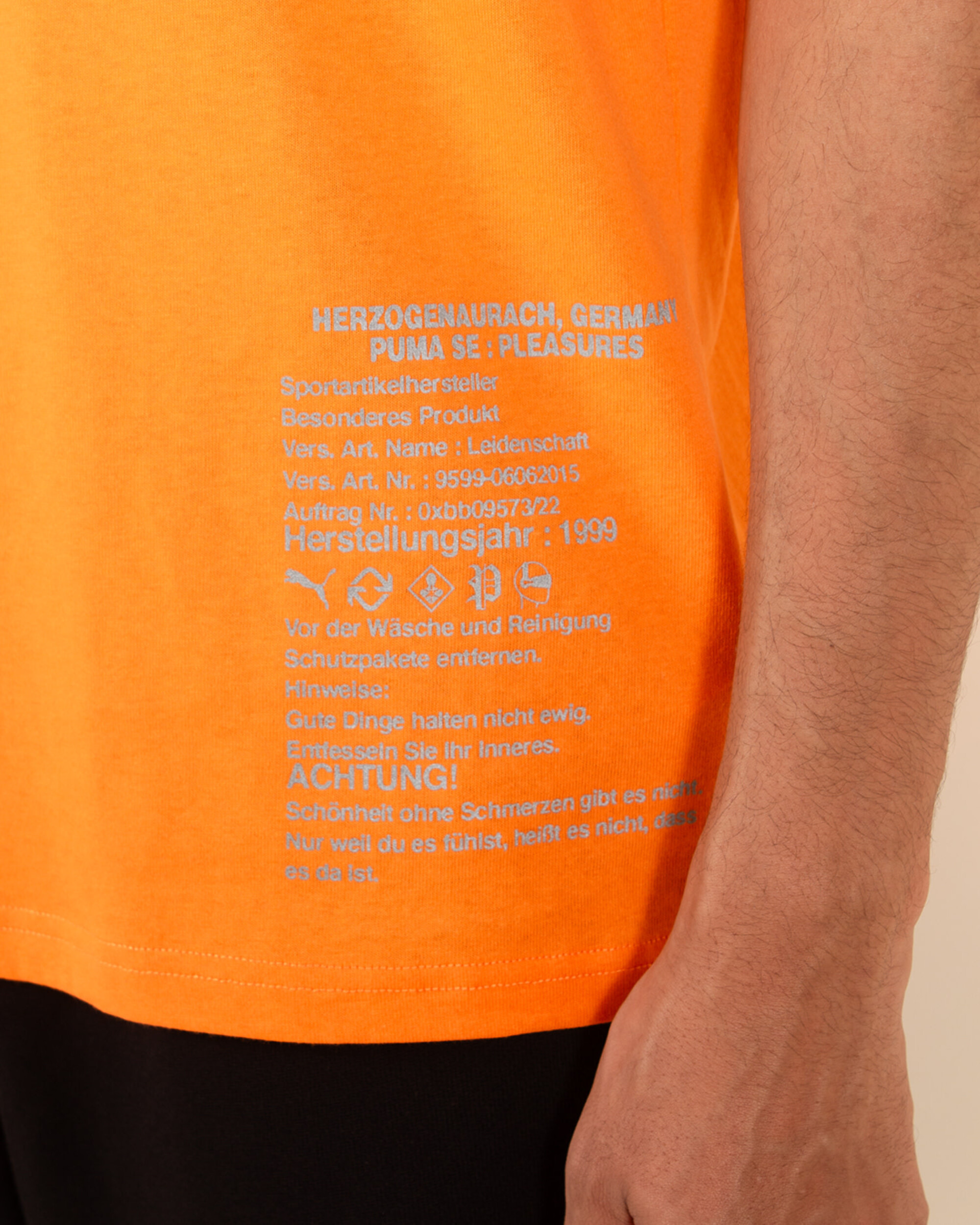 Puma X Pleasures T-shirt - Orange Glo