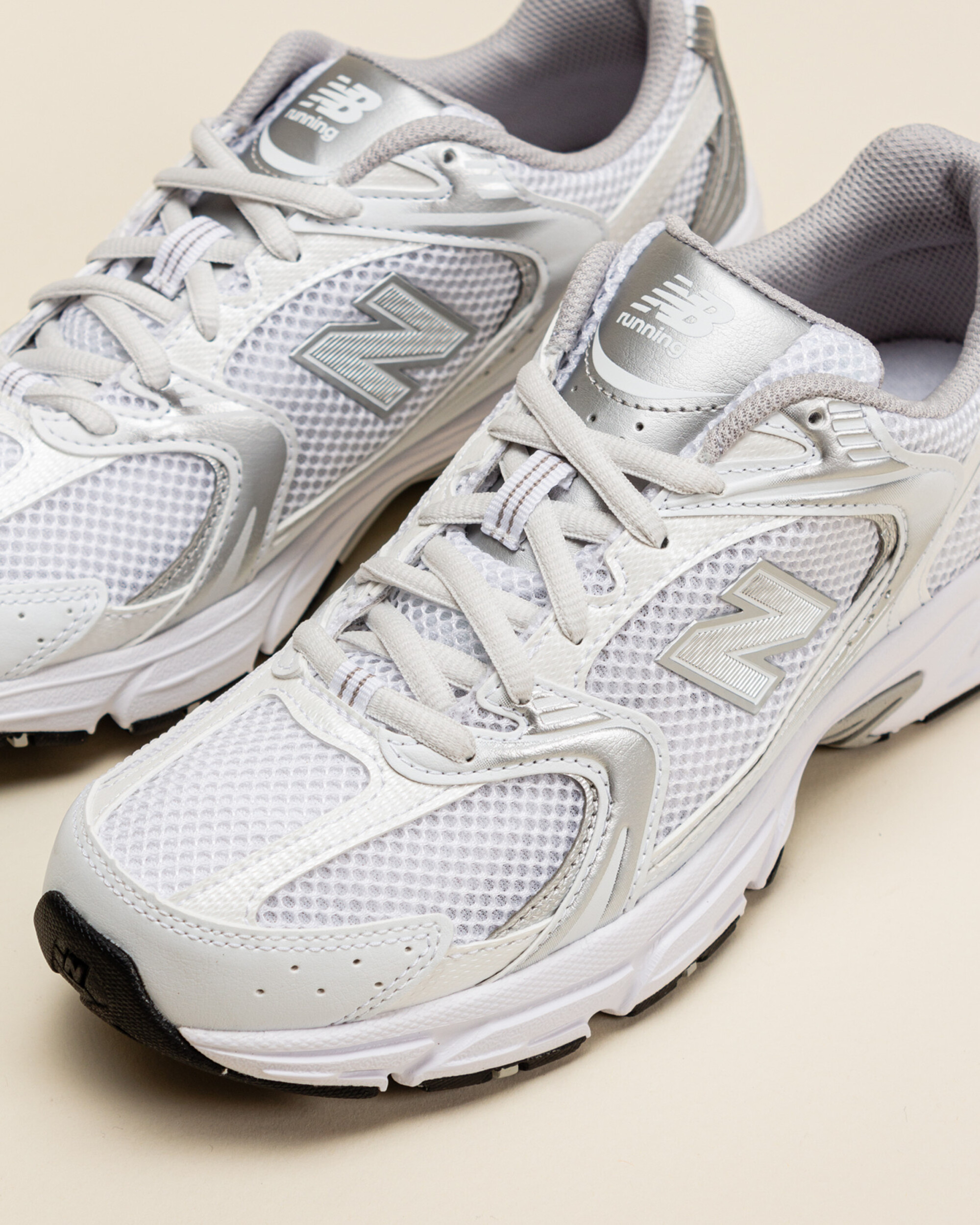 New Balance 530 - Nb White/Silver Metallic