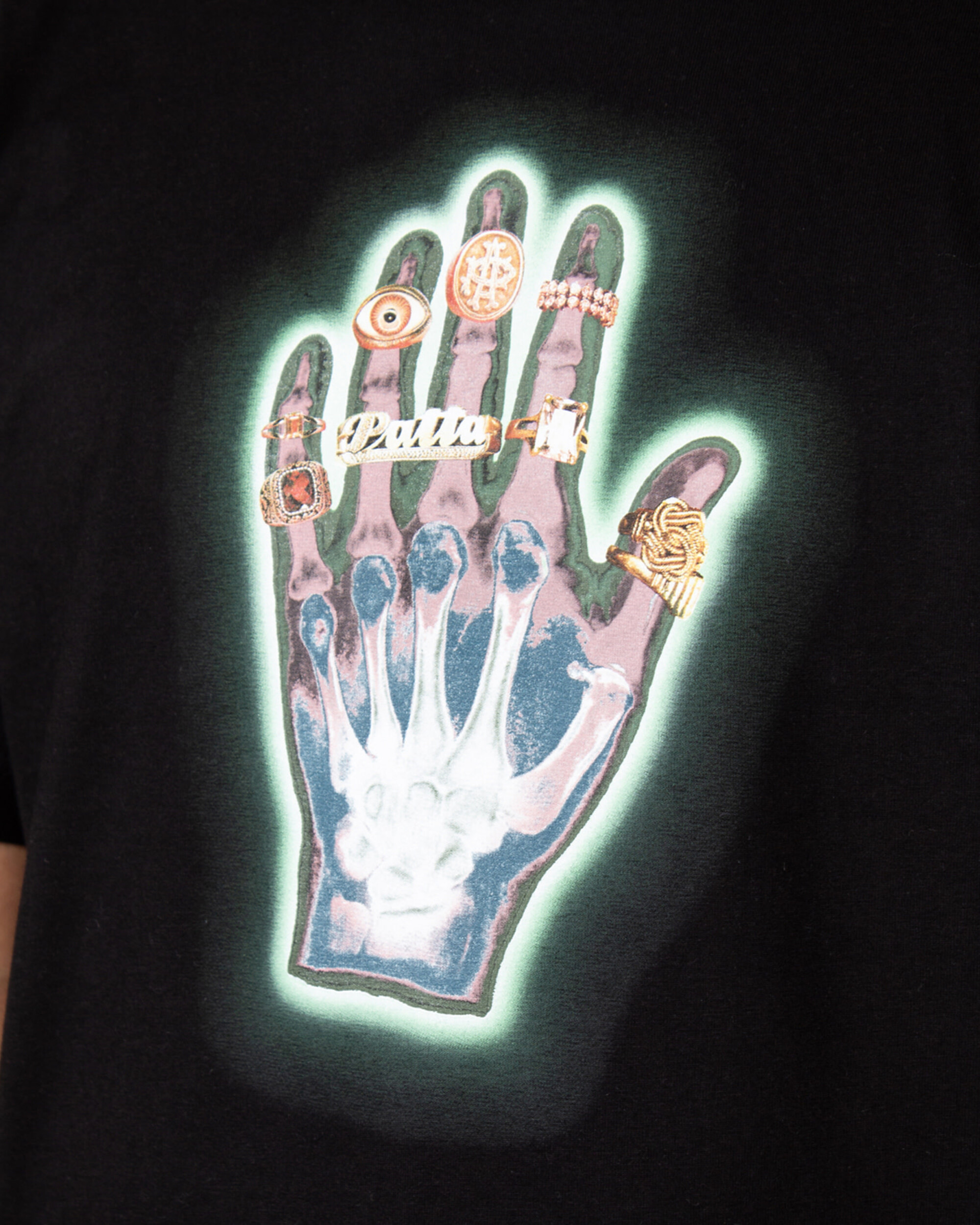 Patta Healing Hands T-Shirt - Black