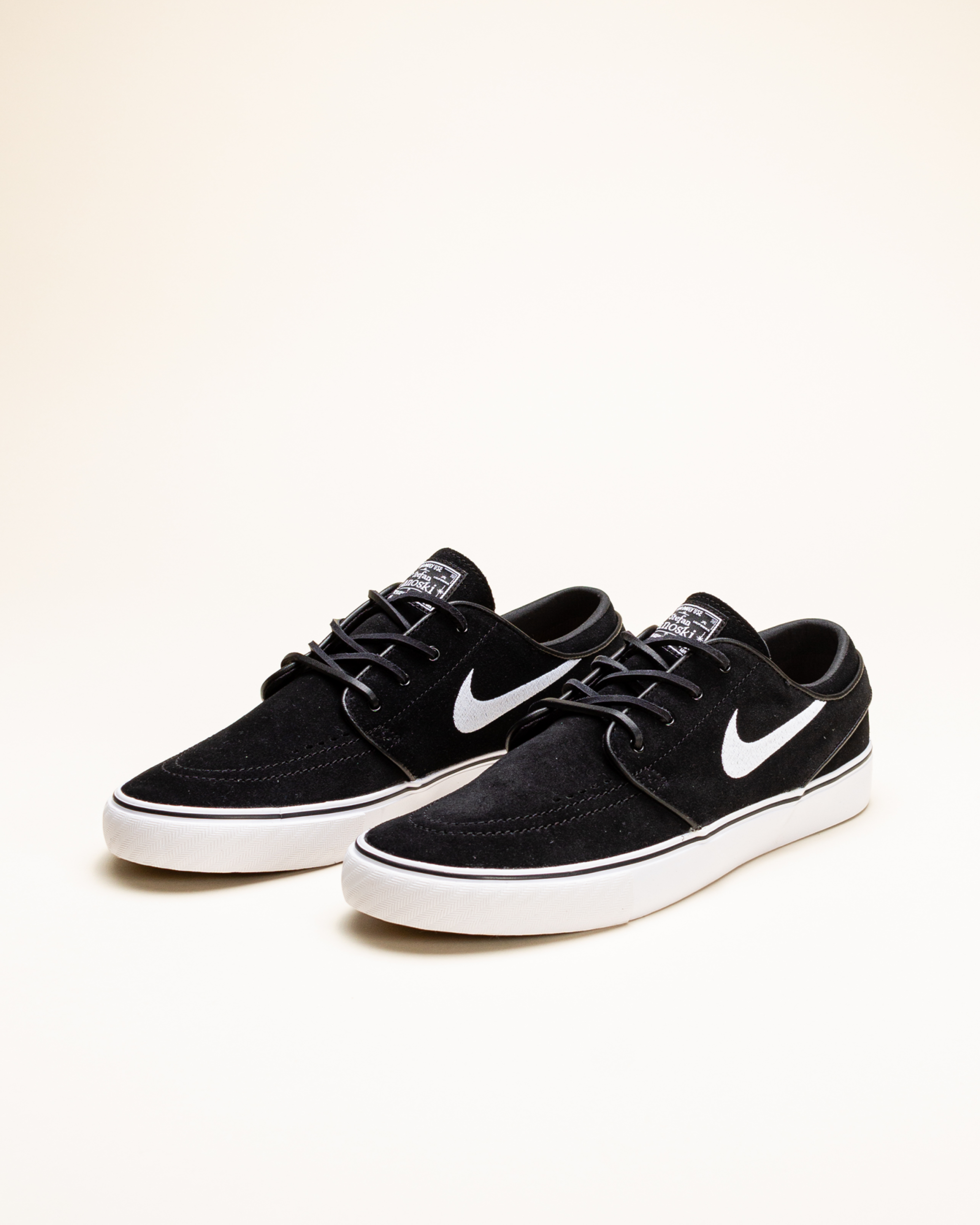 Nike SB Zoom Janoski OG+ - Black/White