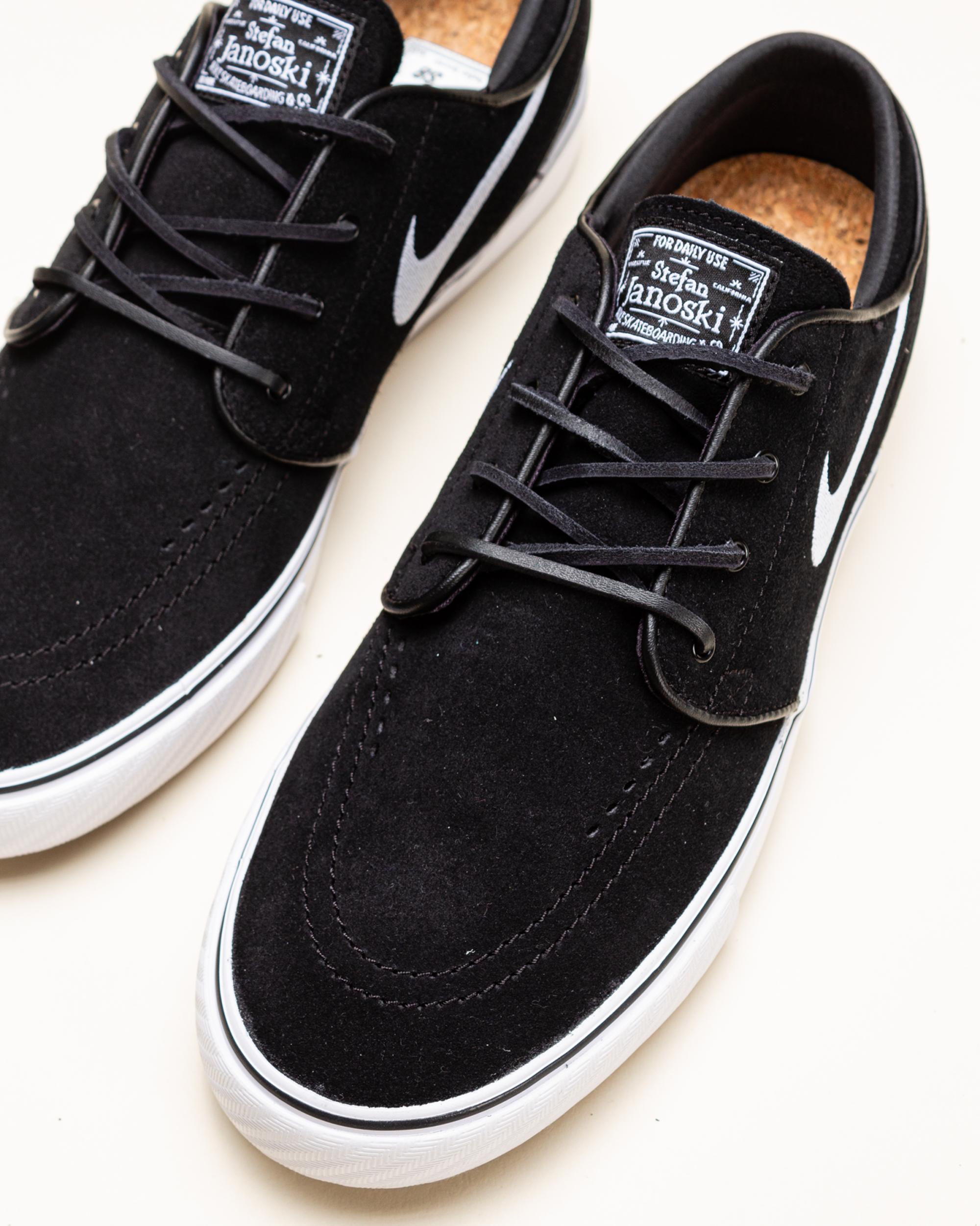 Nike SB Zoom Janoski OG+ - Black/White