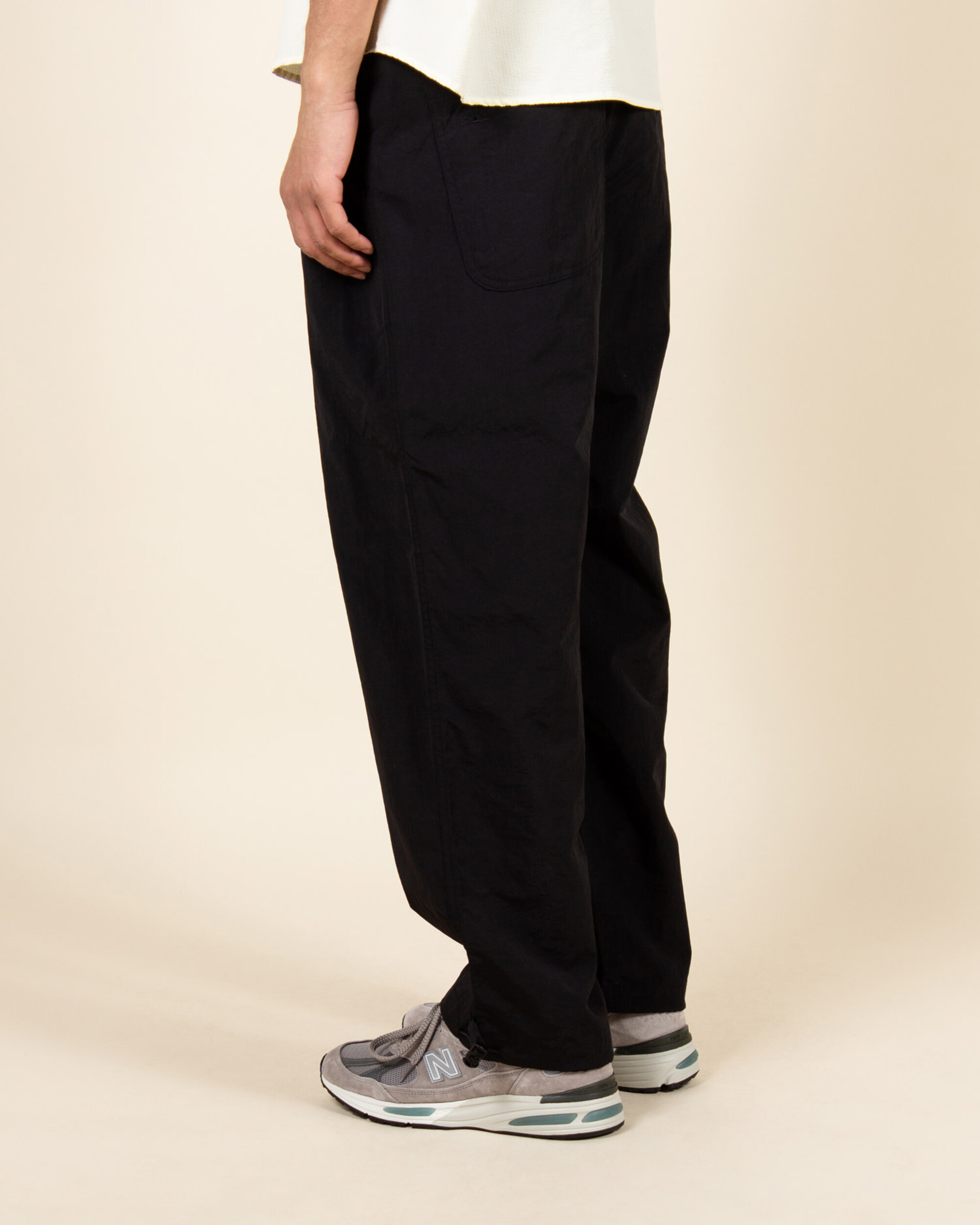 Kappy Two Tuck Wide Nylon Pants - Black