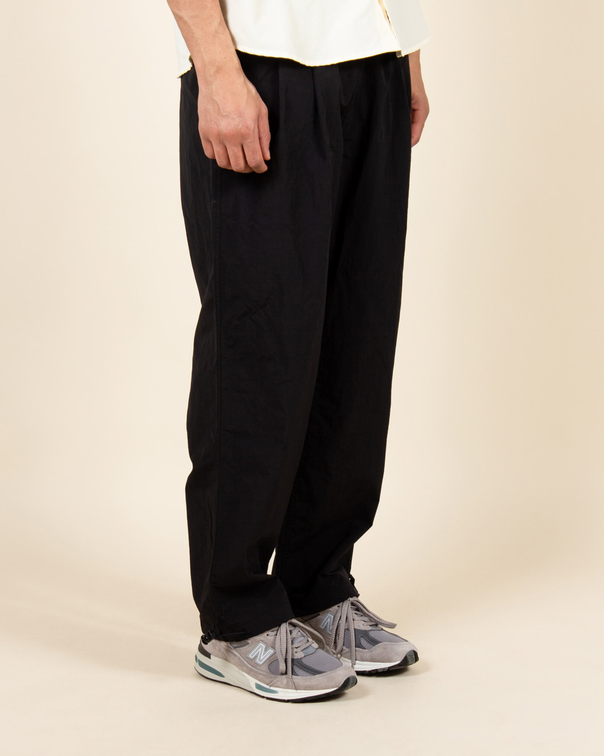 Kappy Two Tuck Wide Nylon Pants - Black