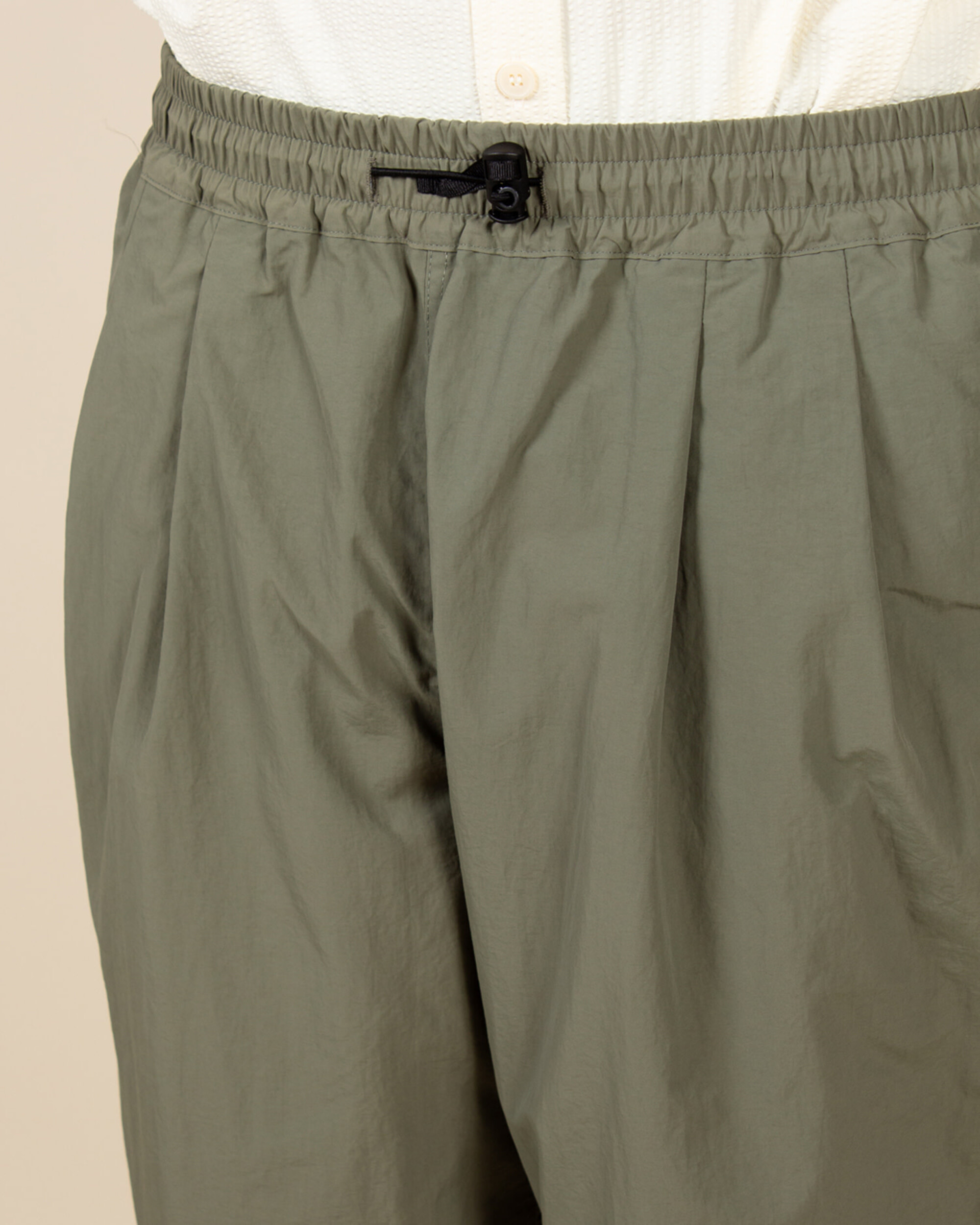 Kappy Two Tuck Wide Nylon Pants Khaki · KPTTWPNLNKHK