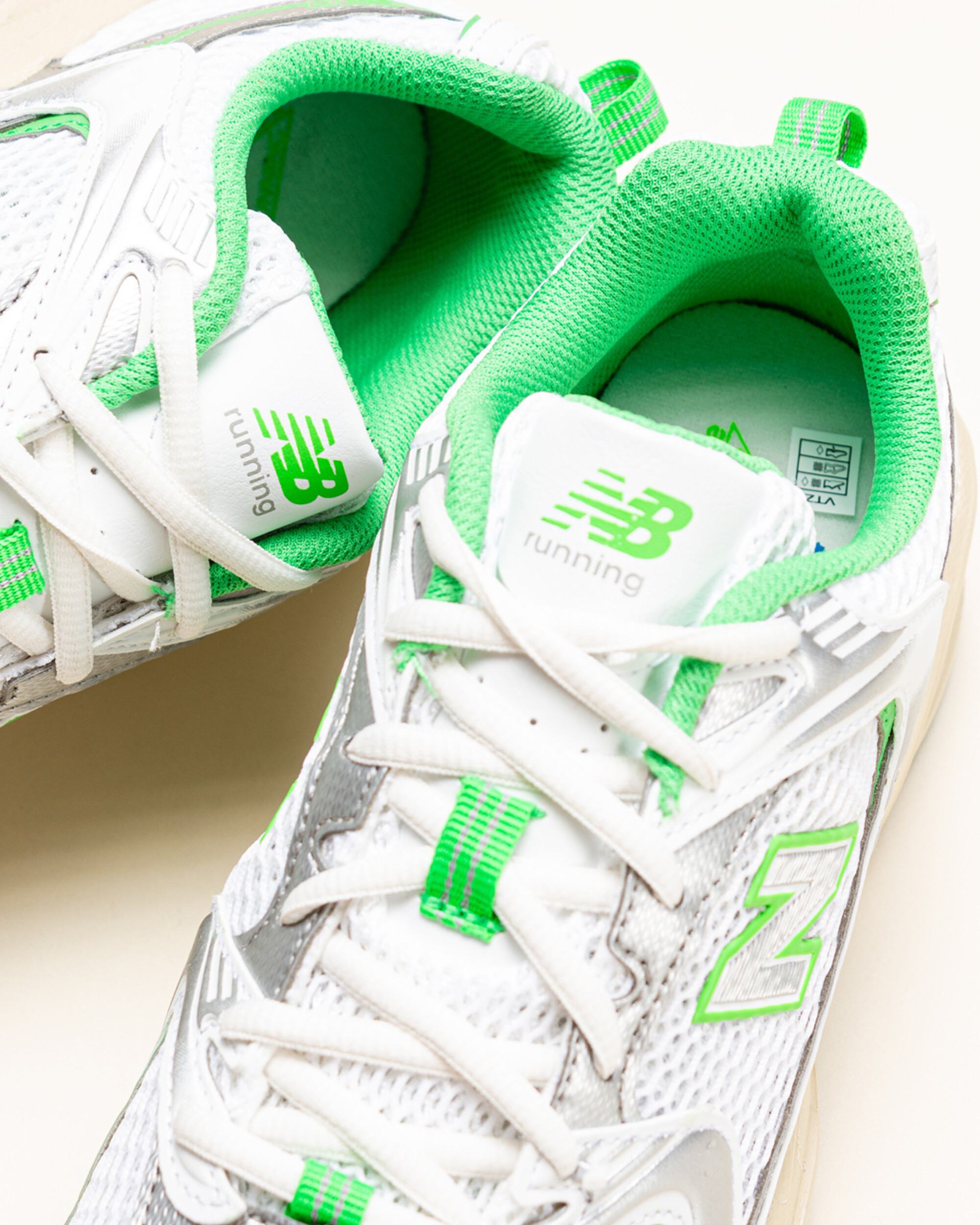 New Balance 530 - White/Green