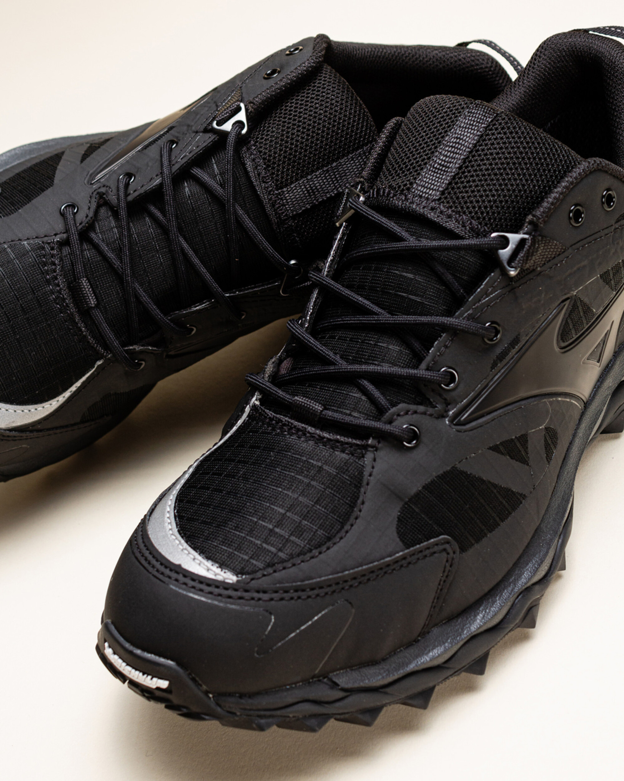 Mizuno Wave Mujin TL GTX - Black