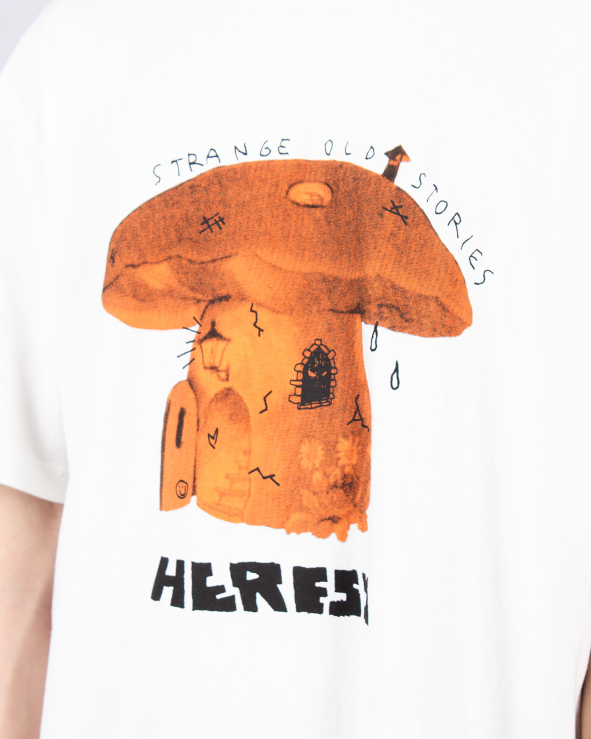 Heresy Shroom Room T-shirt - Ecru