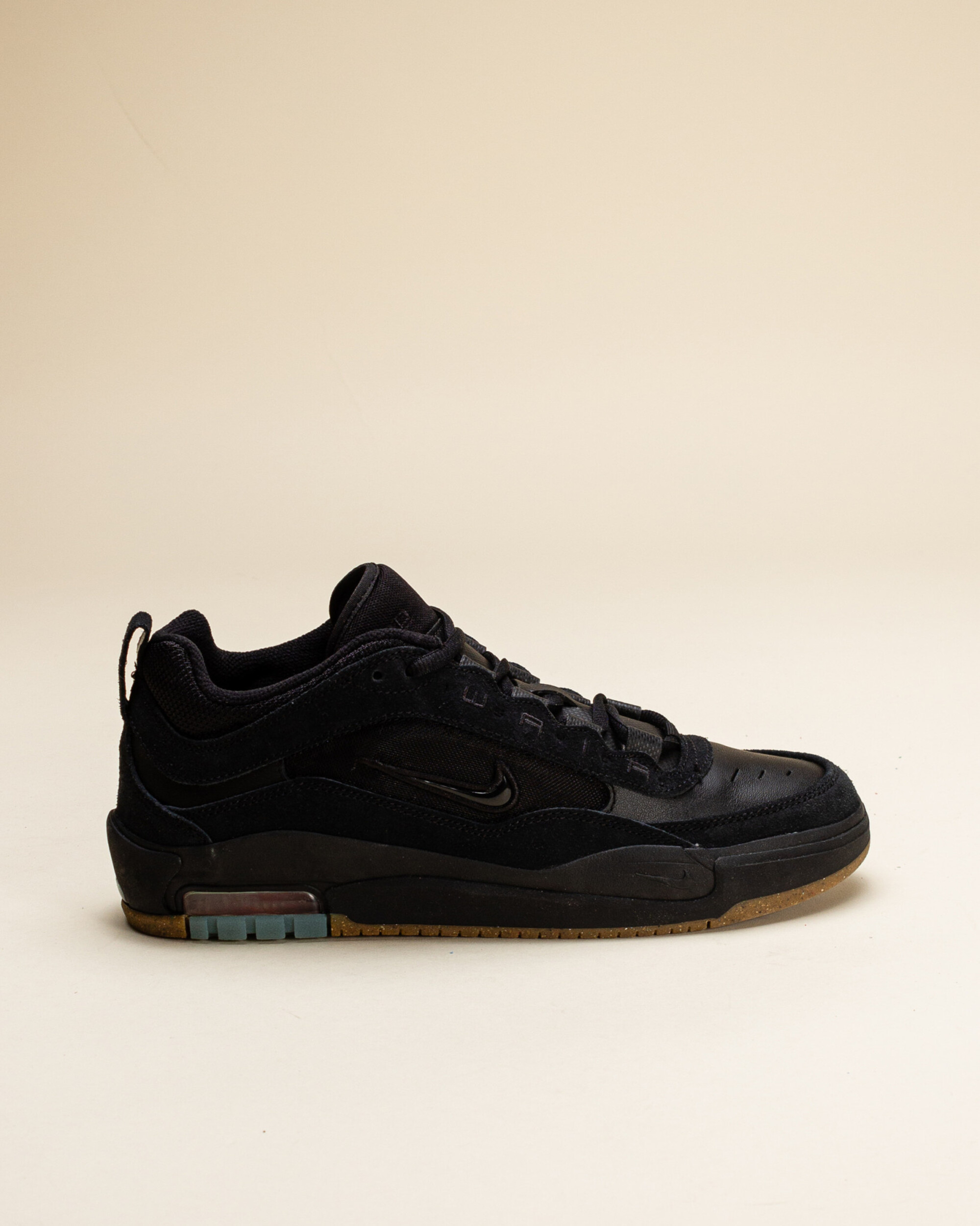 Nike SB Air Max Ishod - Black/Anthracite Black