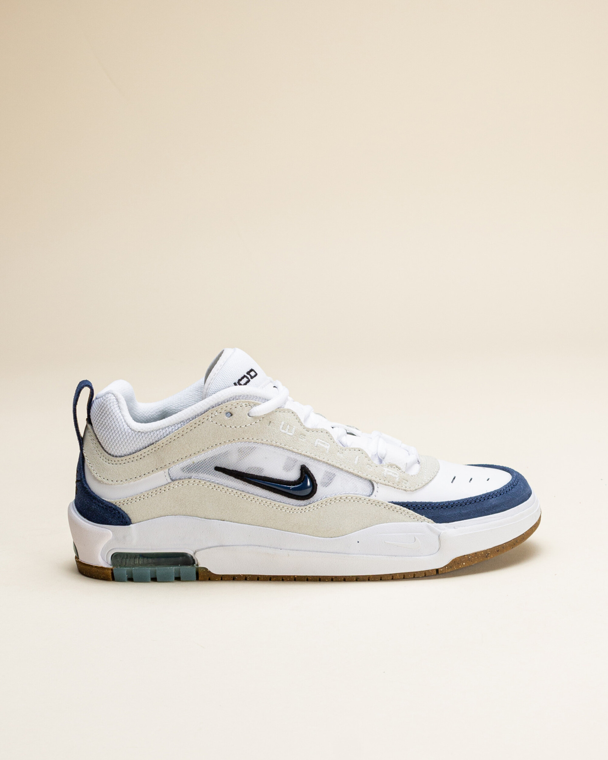 Nike SB Air Max Ishod - White/Summit White/Black/Navy