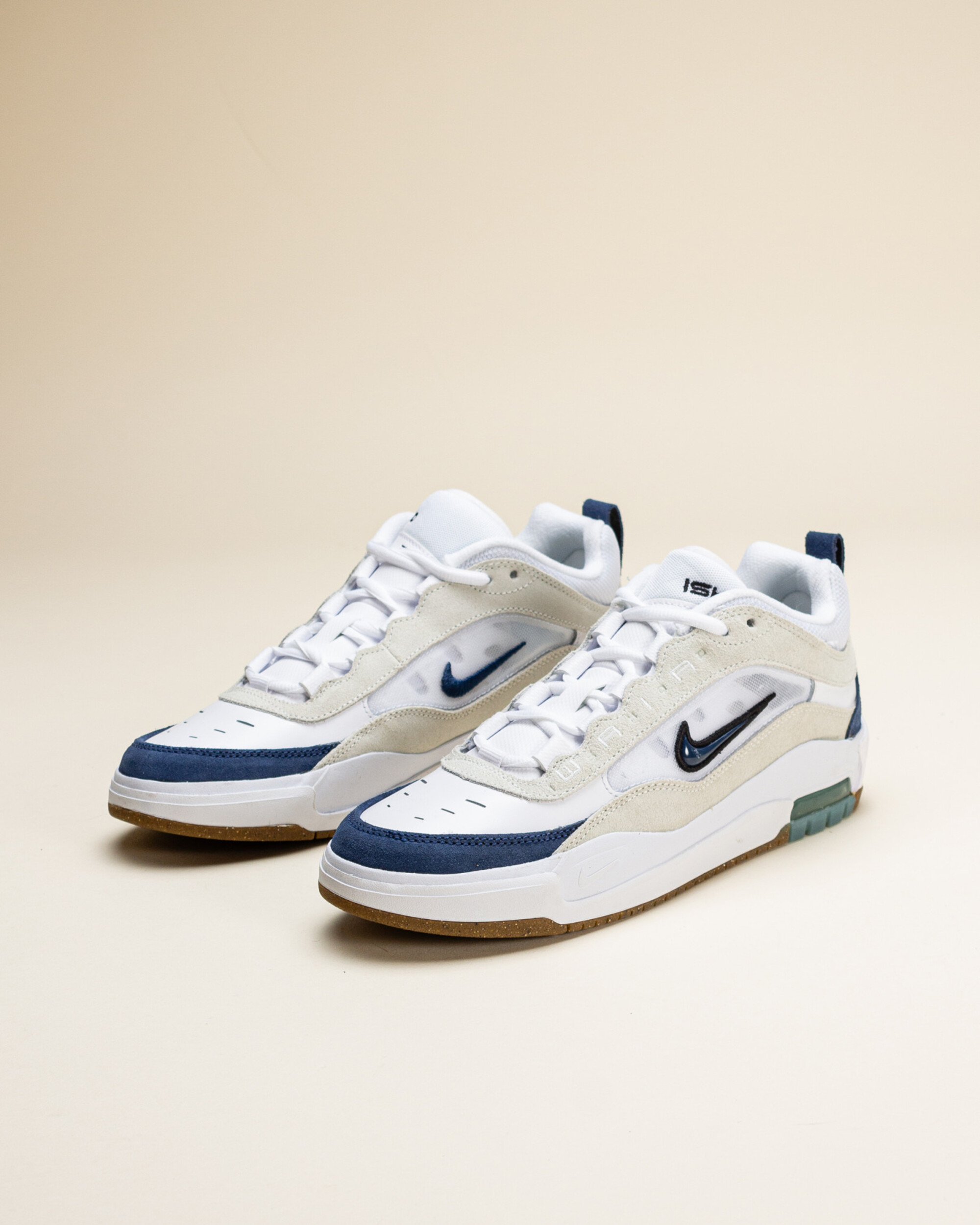 Nike SB Air Max Ishod - White/Summit White/Black/Navy