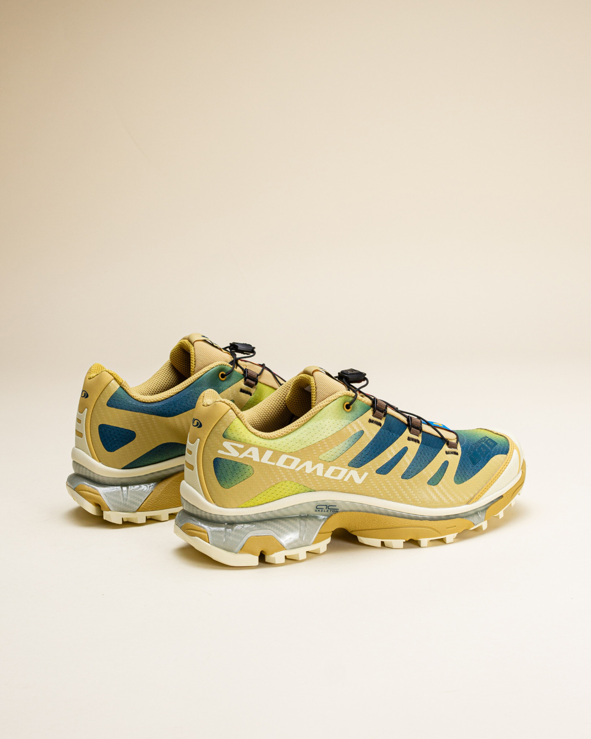 Salomon XT-4 OG Aurora Borealis - Southern Moss / Transparent Yellow / Deep Dive