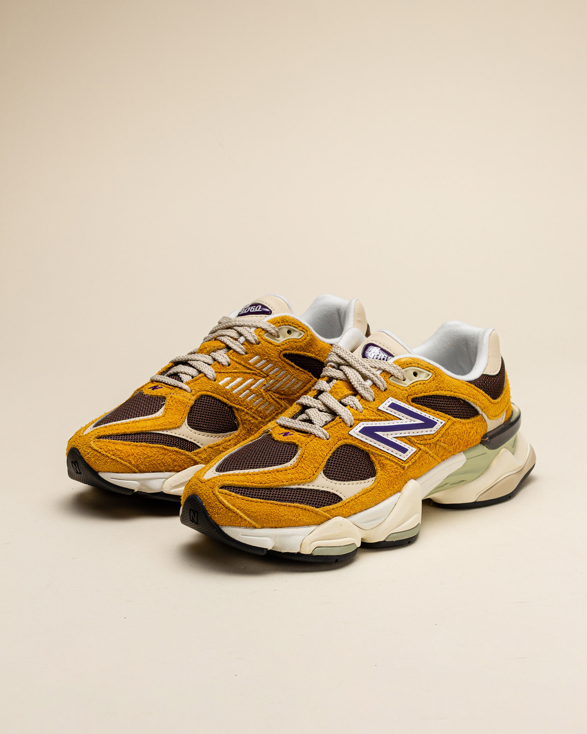 New Balance 9060 Butterscotch