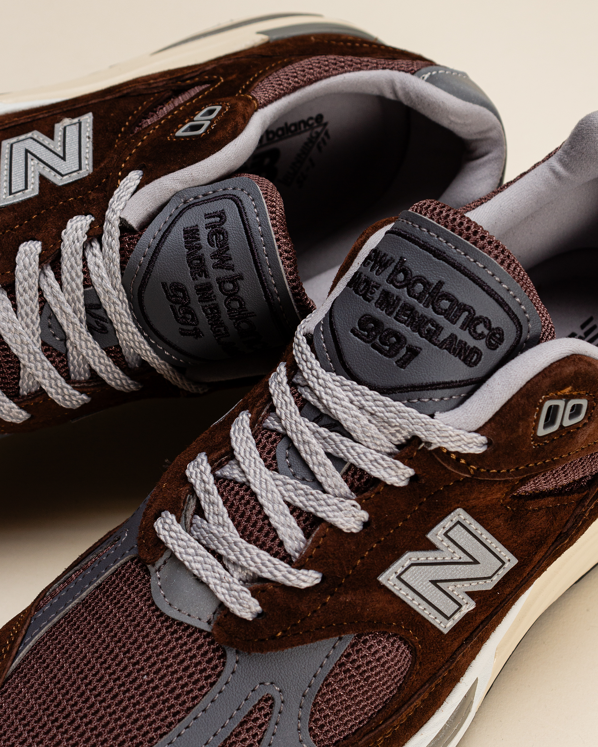 New Balance Made in UK 991v2 - Pinecone