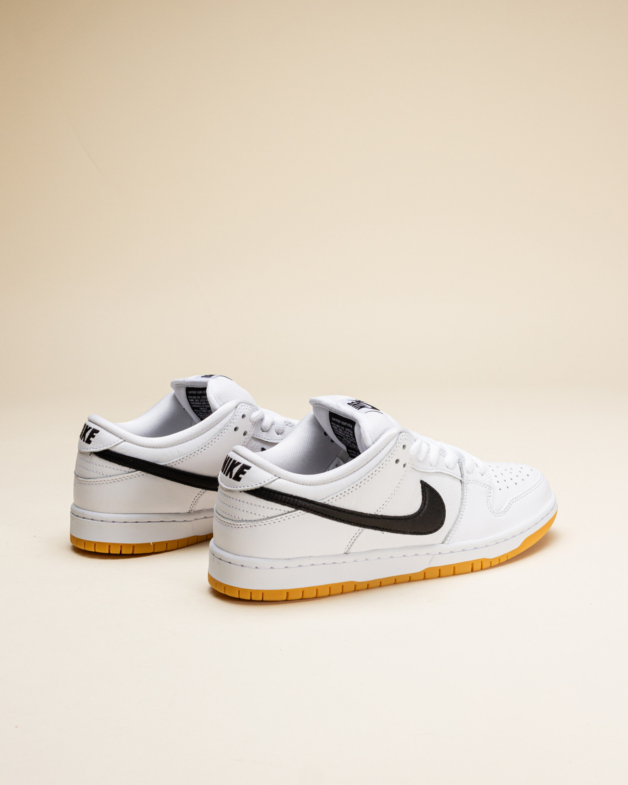 Nike SB Dunk Low Pro - White / Black / Gum Light Brown