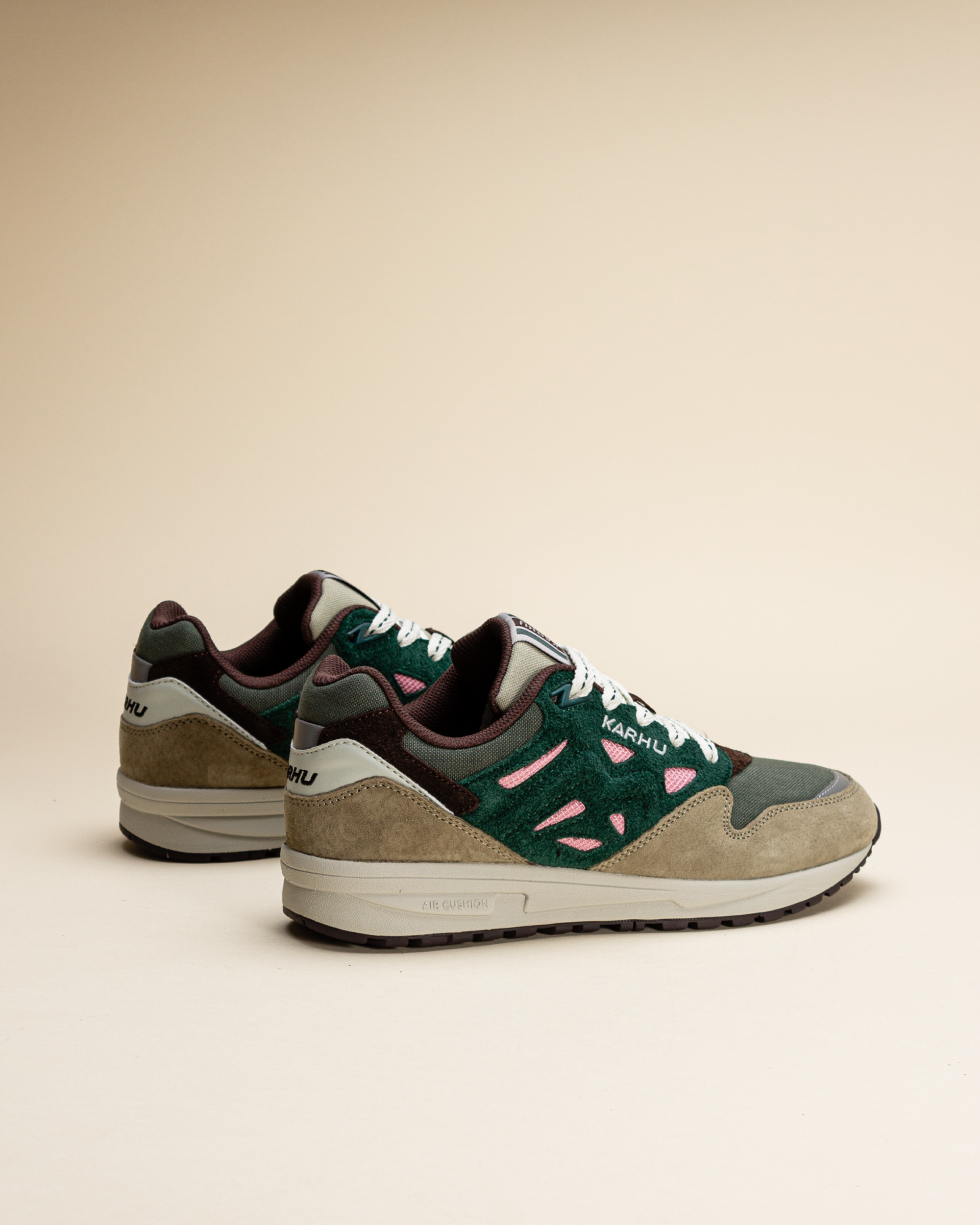 Karhu Legacy 96 - Abbey Stone/Rain Forest