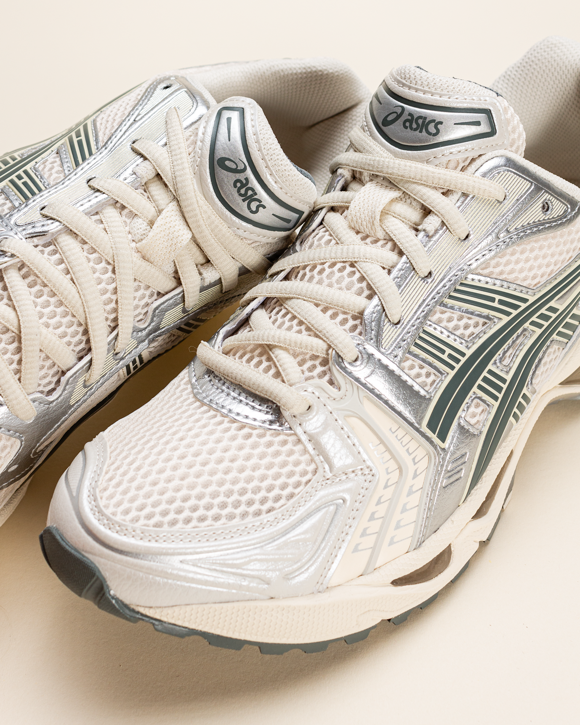 Asics Asics Gel-Kayano 14 - Birch/Dark Pewter - Lockwood