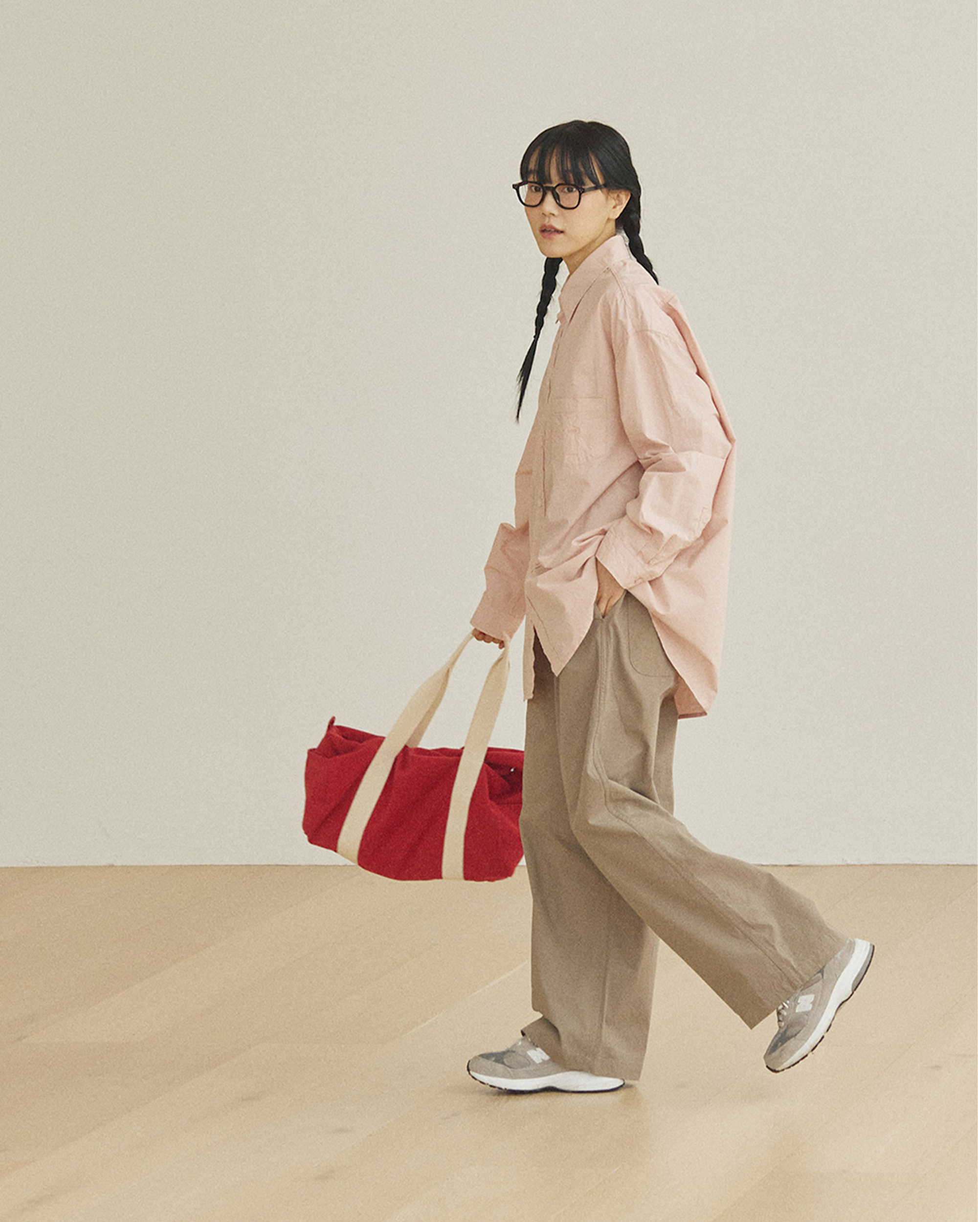 Kappy Two Tuck Wide Pants Beige