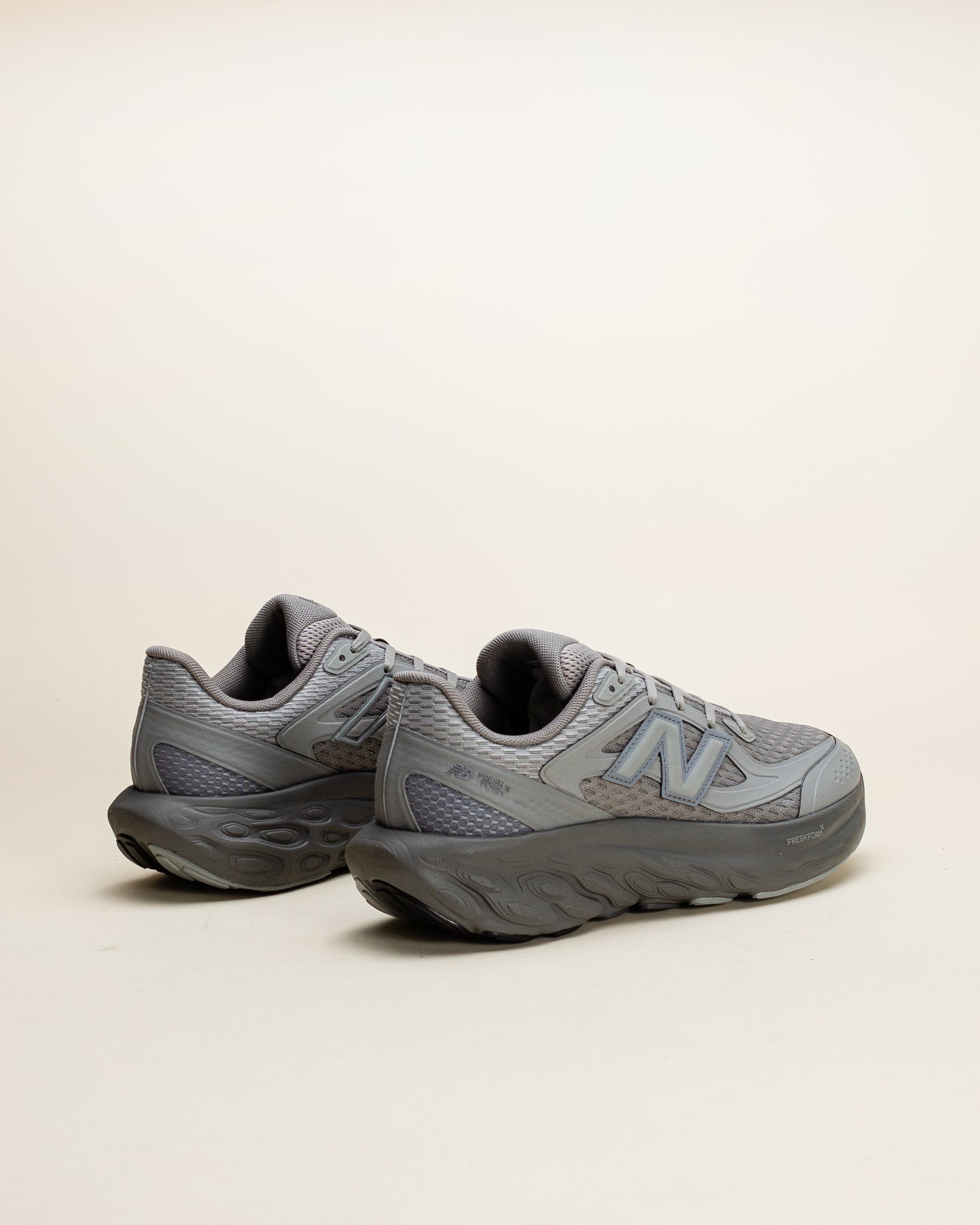 New Balance UTRNWC - Slate Grey