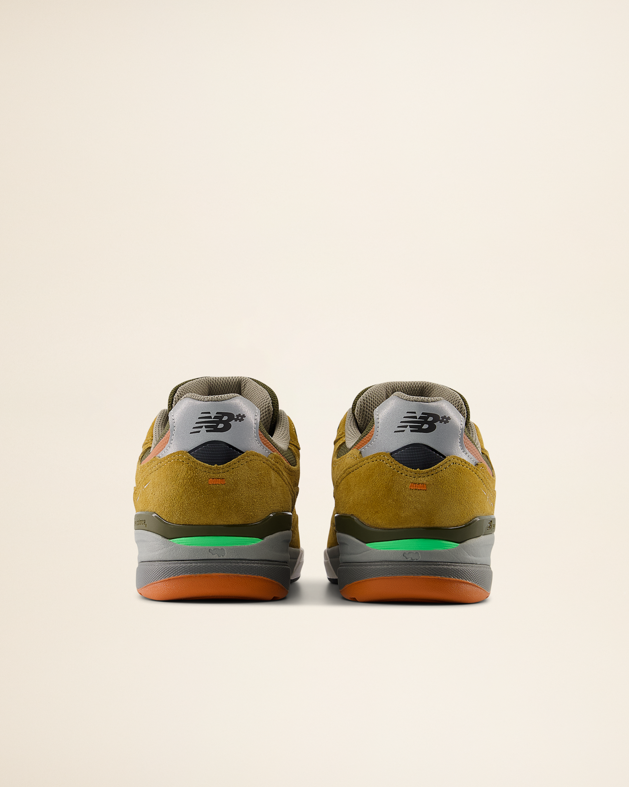 New Balance Numeric NM933MNO  Andrew Reynolds  Camel/Dark Brown