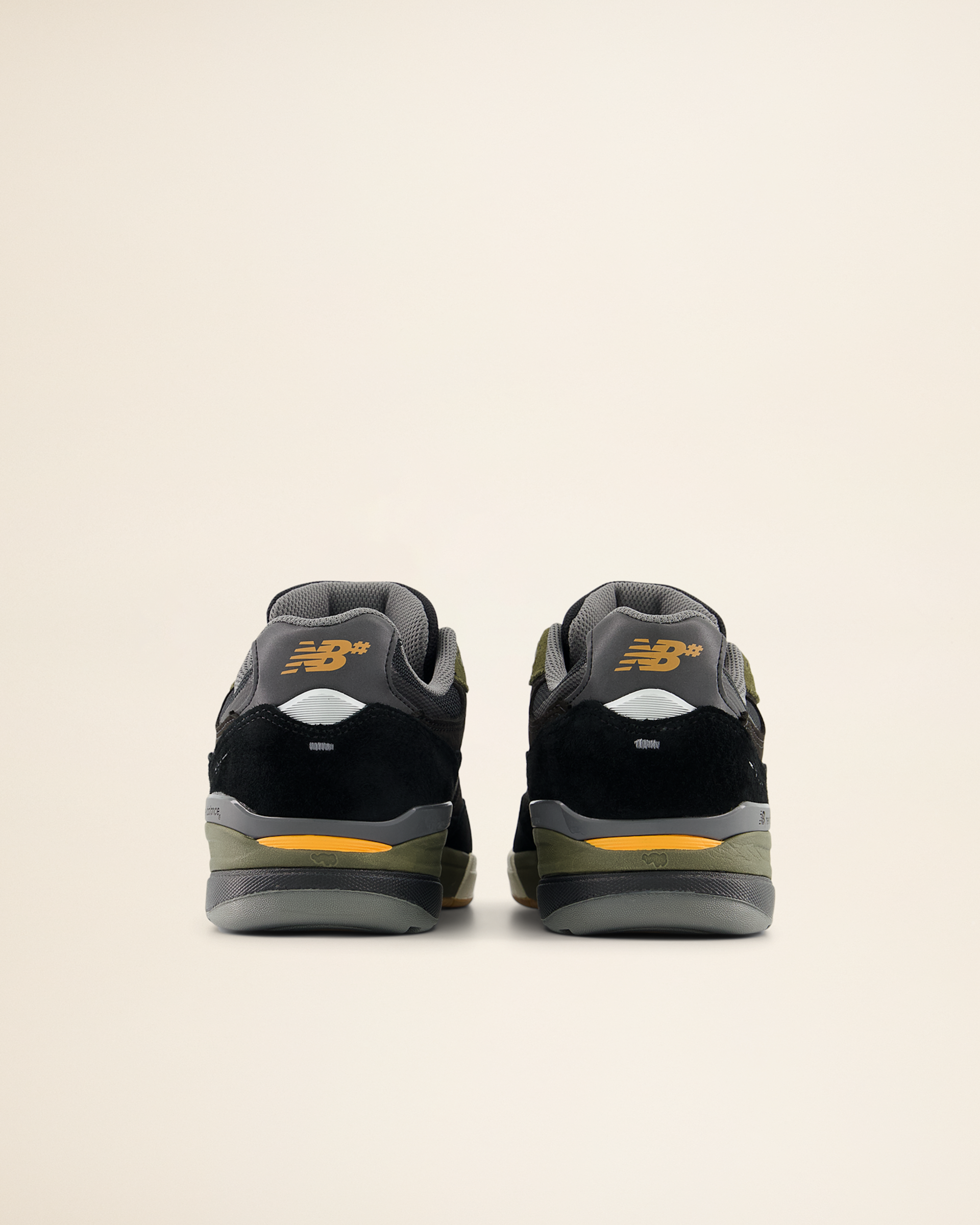 New Balance Numeric NM933BST Andrew Reynolds  Black/Dark Olive
