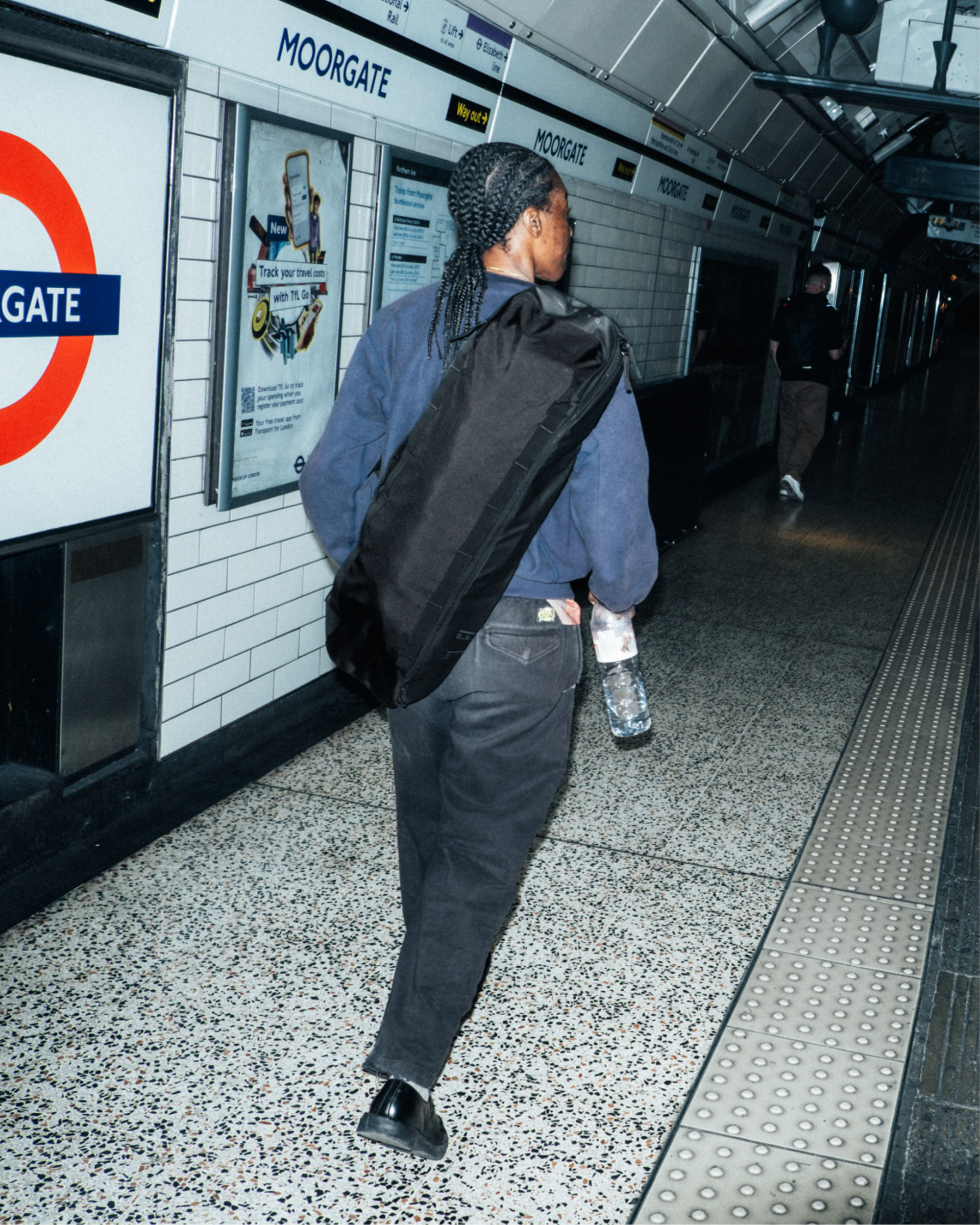 DB Journey Skate Carrier 32L - BLACK OUT
