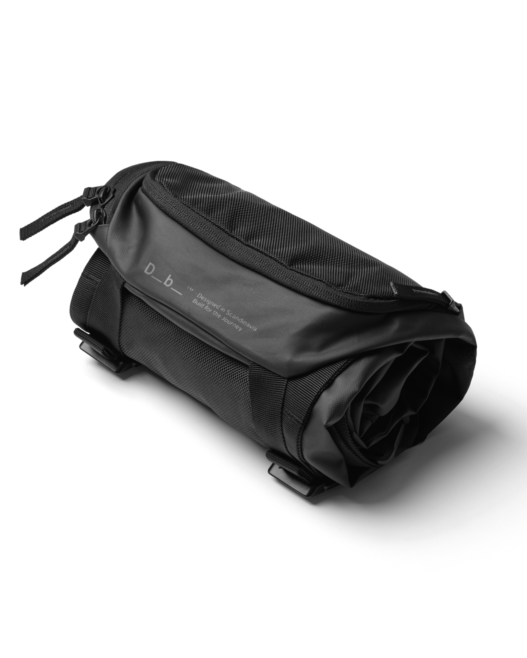 DB Journey Skate Carrier 32L - BLACK OUT