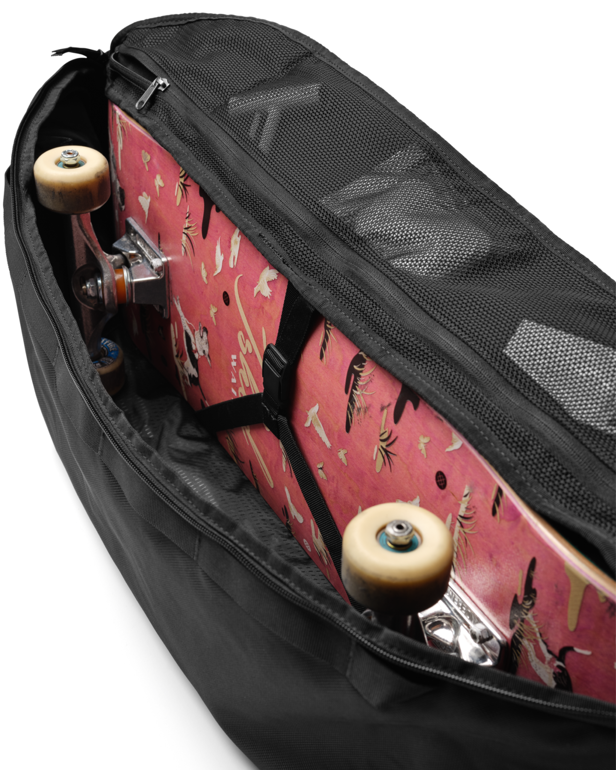 DB Journey Skate Carrier 32L - BLACK OUT
