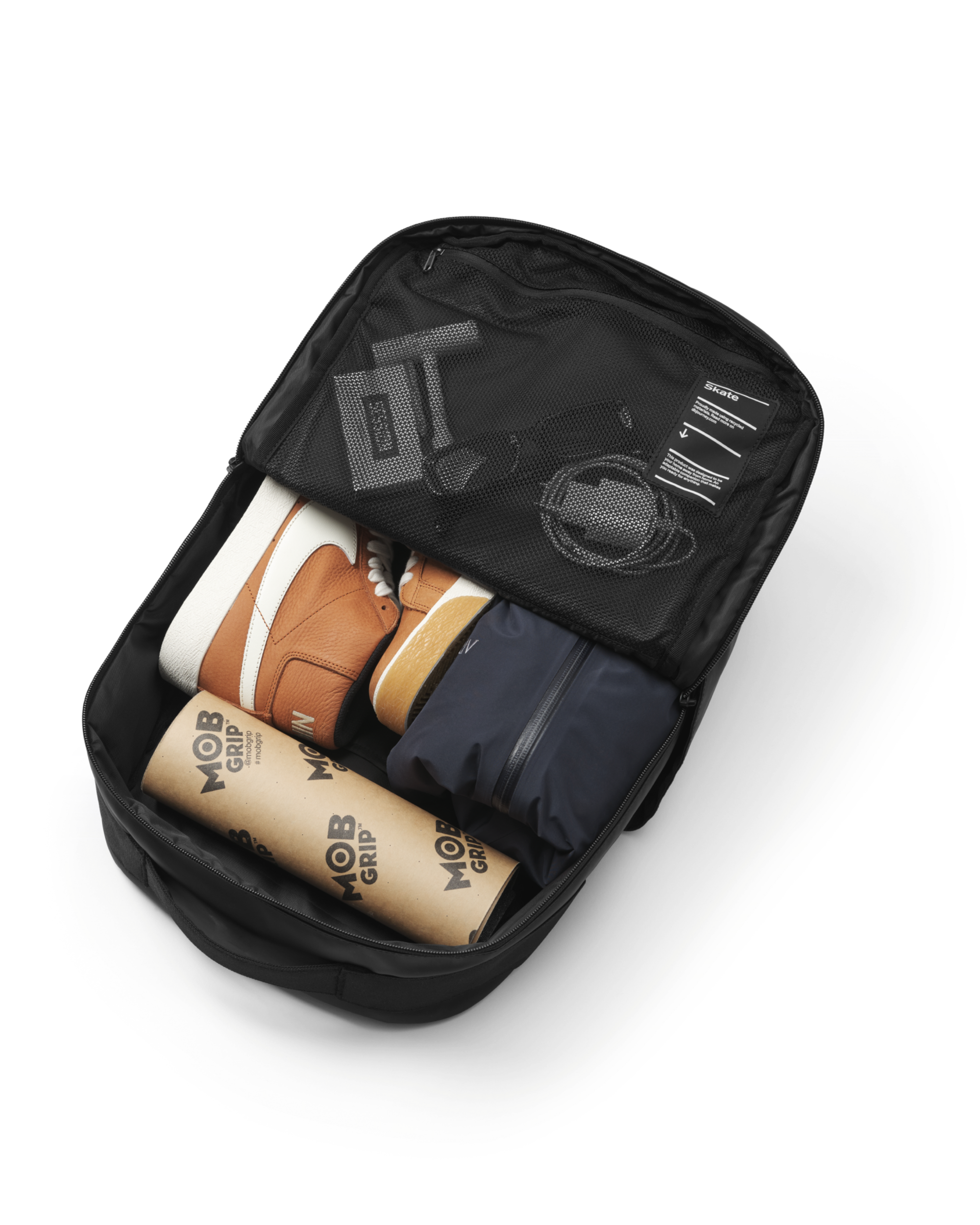 DB Journey Skateboarding Daypack 20 L - BLACK OUT