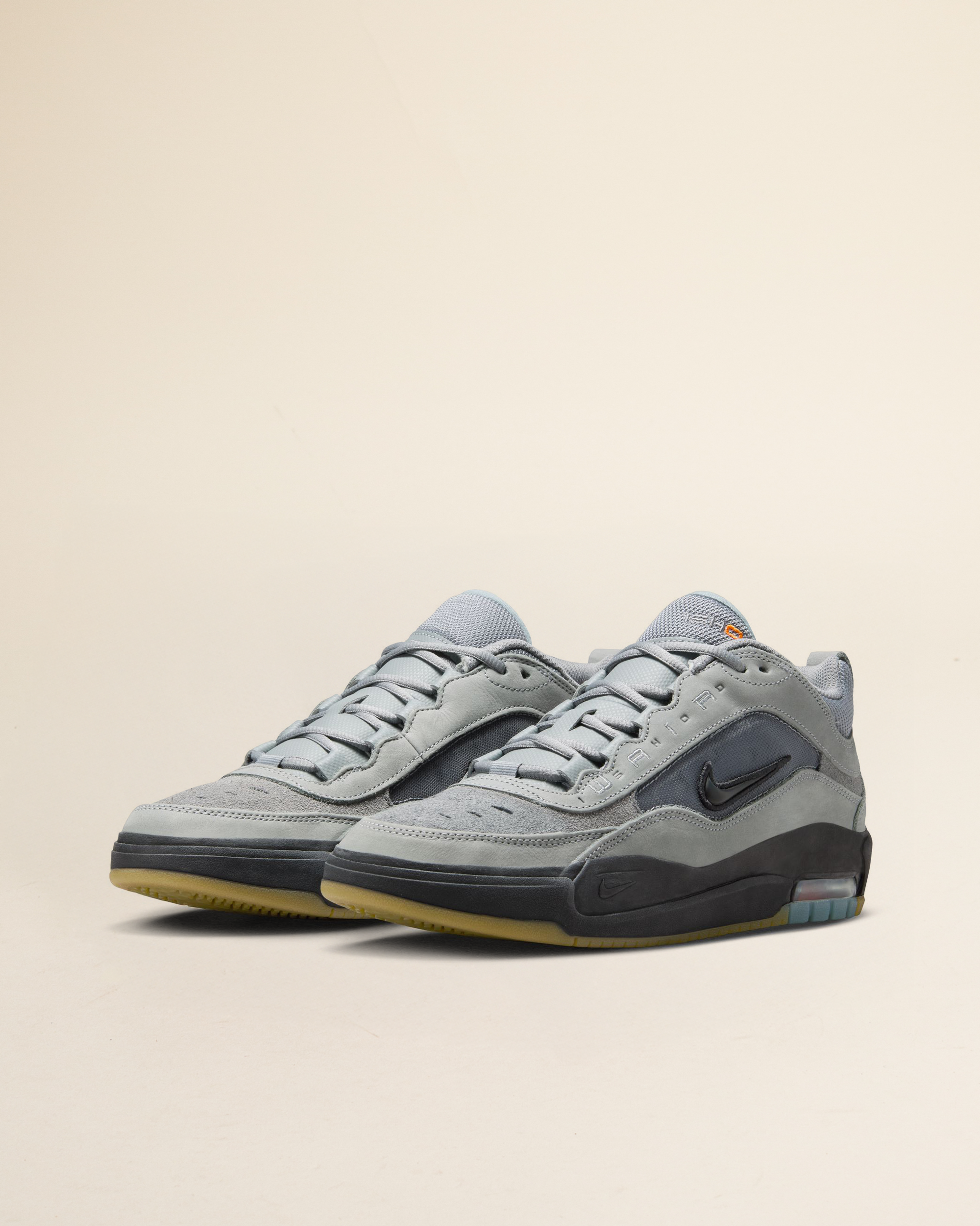 Nike Nike SB Air Max Ishod ISO - Cool Grey / Black / Dark Grey