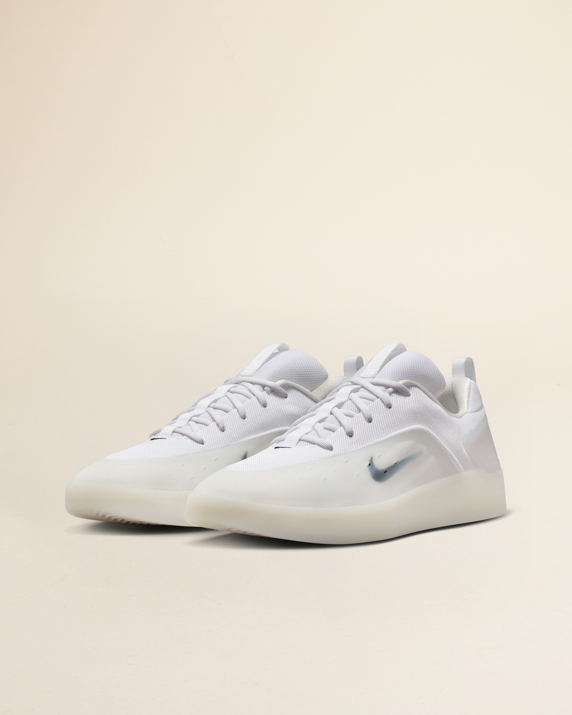 Nike SB Zoom Nyjah 4 White/Black-White-Black