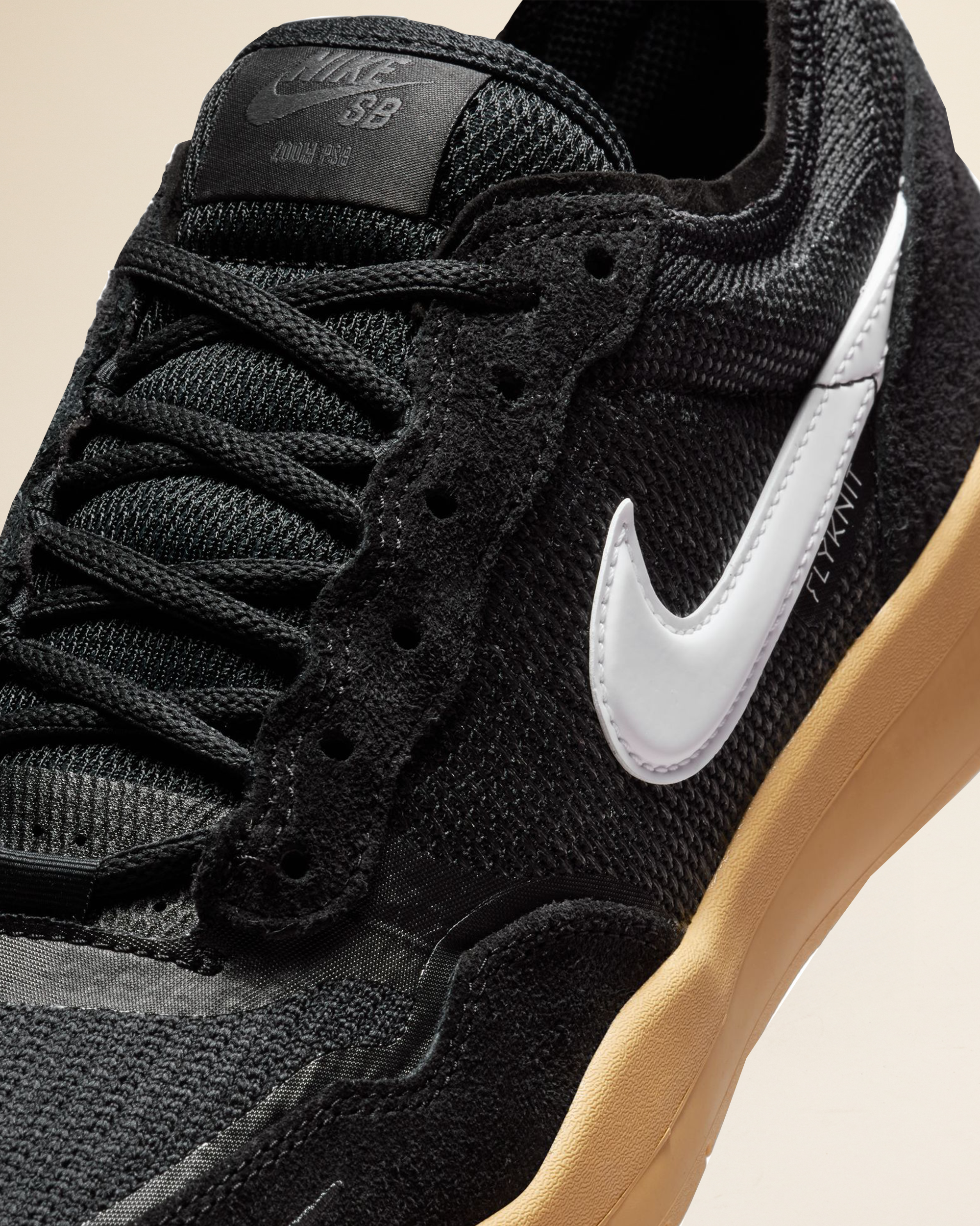 Nike SB PS8 Black/White-Anthracite-Gum Yellow