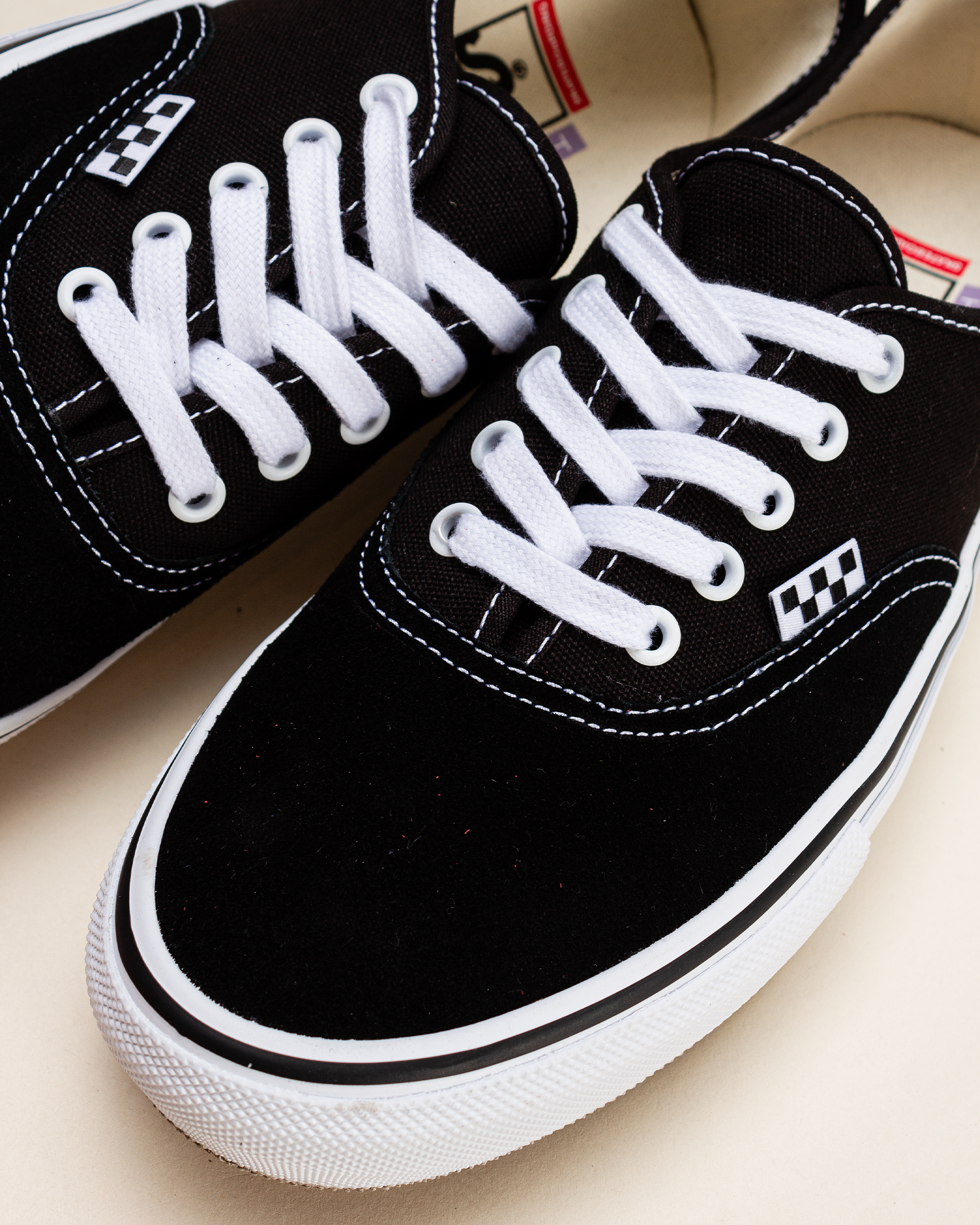 Vans Vans Skate Authentic Black White Lockwood Skateshop
