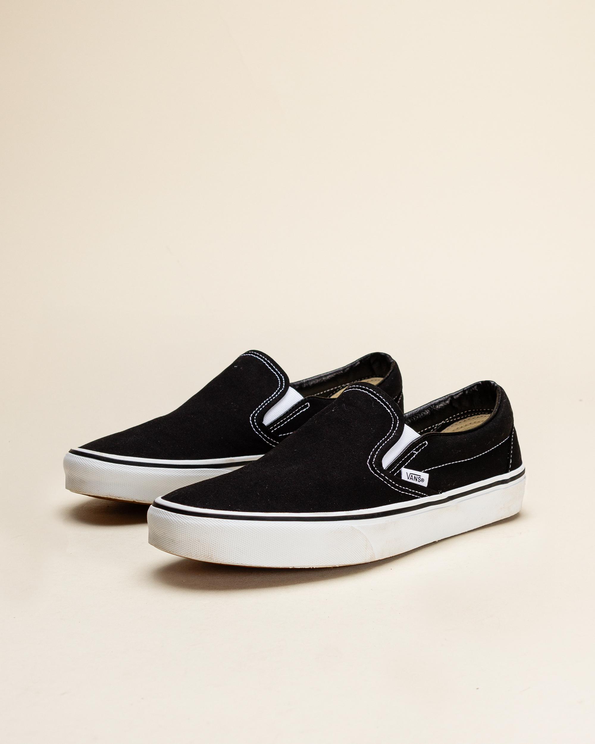 Vans Classic Slip-On Black/White