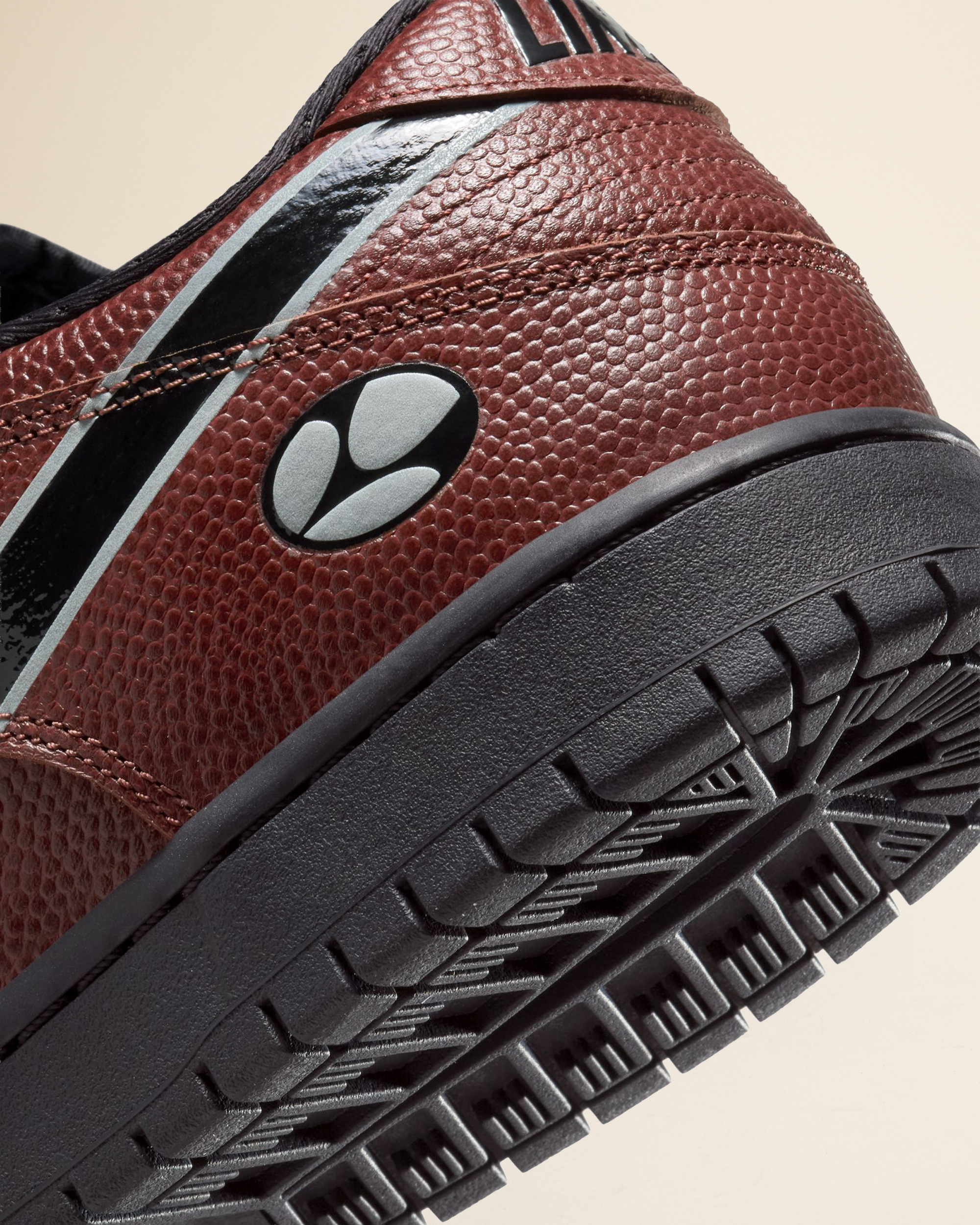 Nike SB x Limosine Dunk Low Pro Dark Pony/Black Silver White