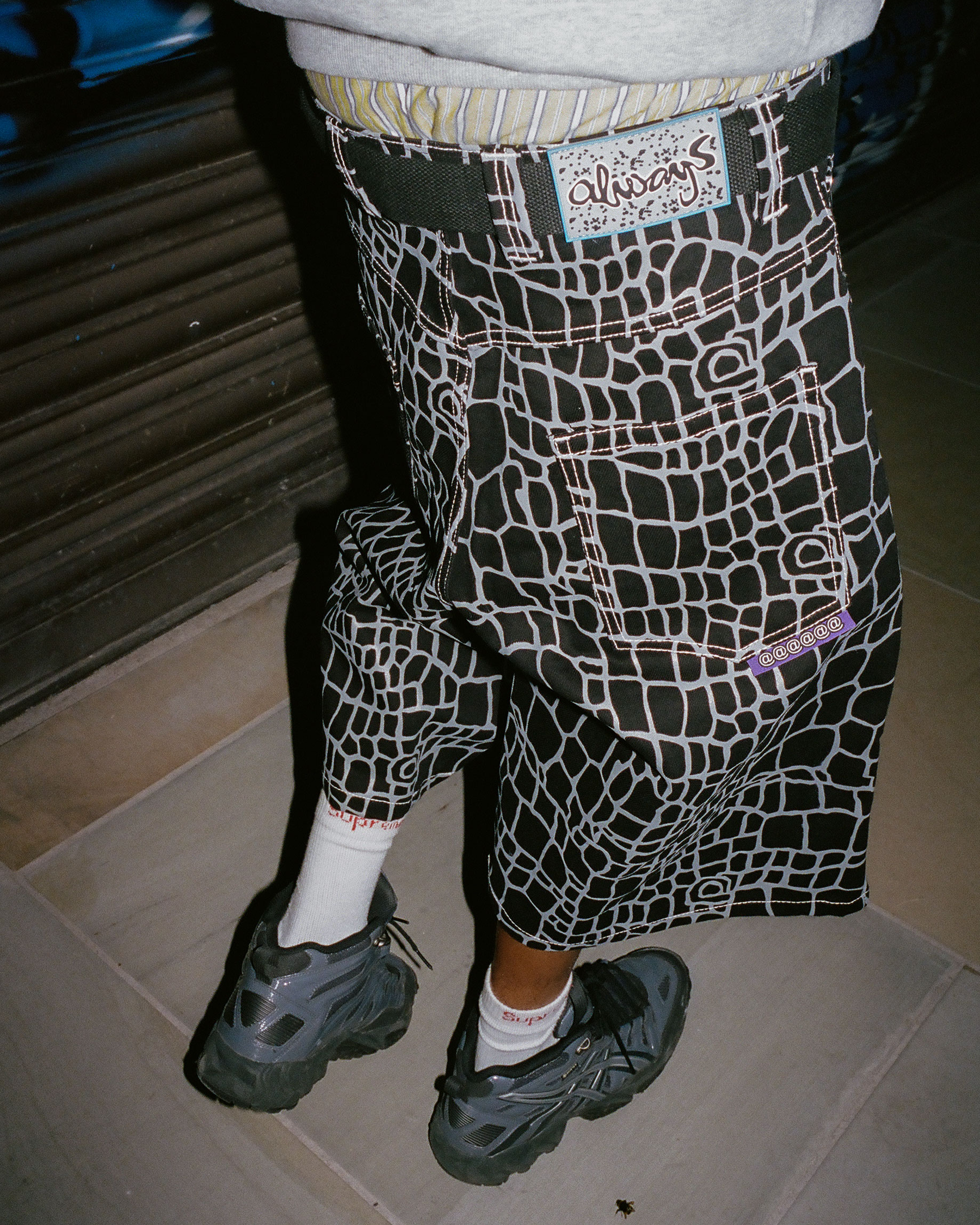 Always croc print denim shorts (black)
