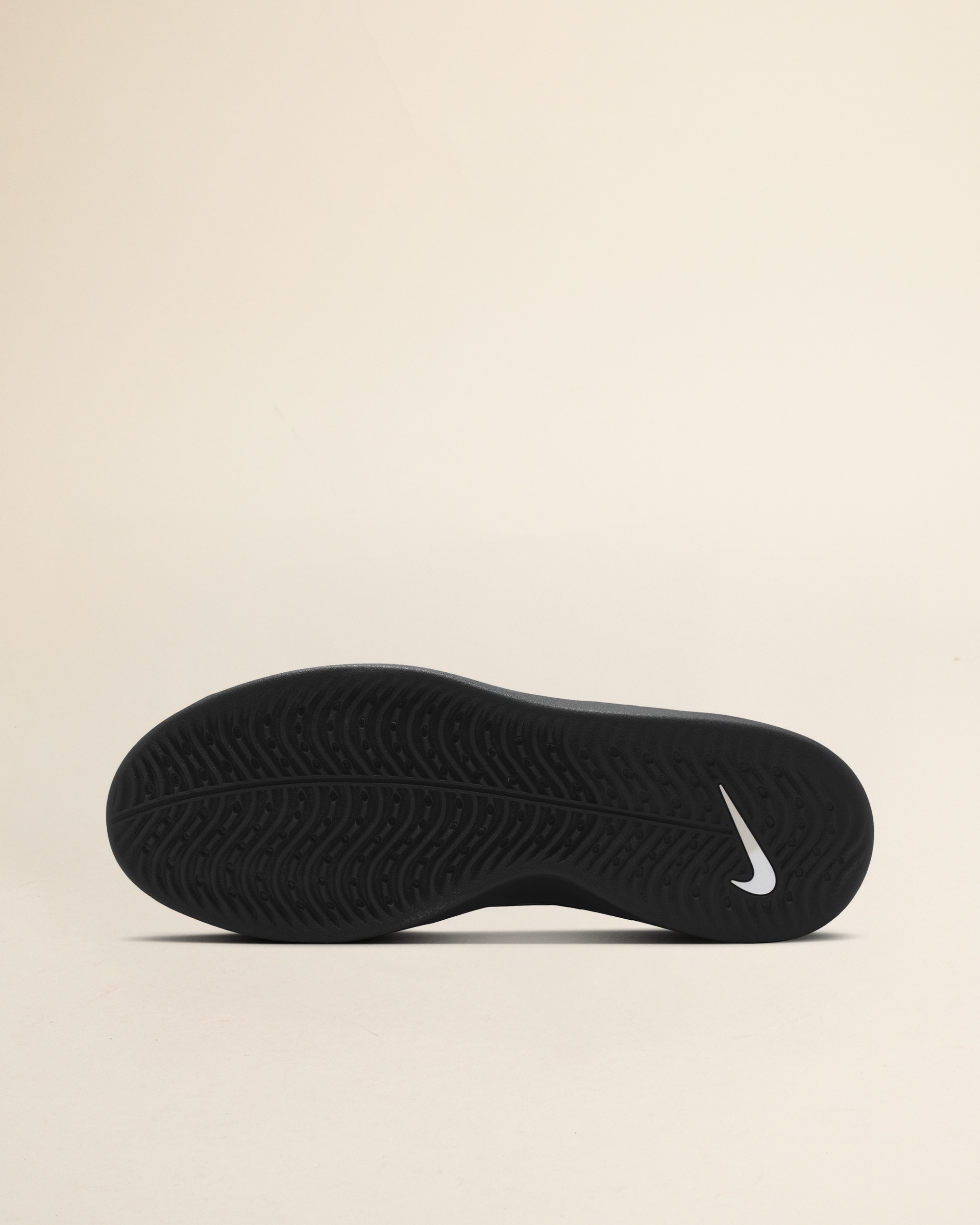 Nike SB Nyjah 4 Black/Black-White-Black