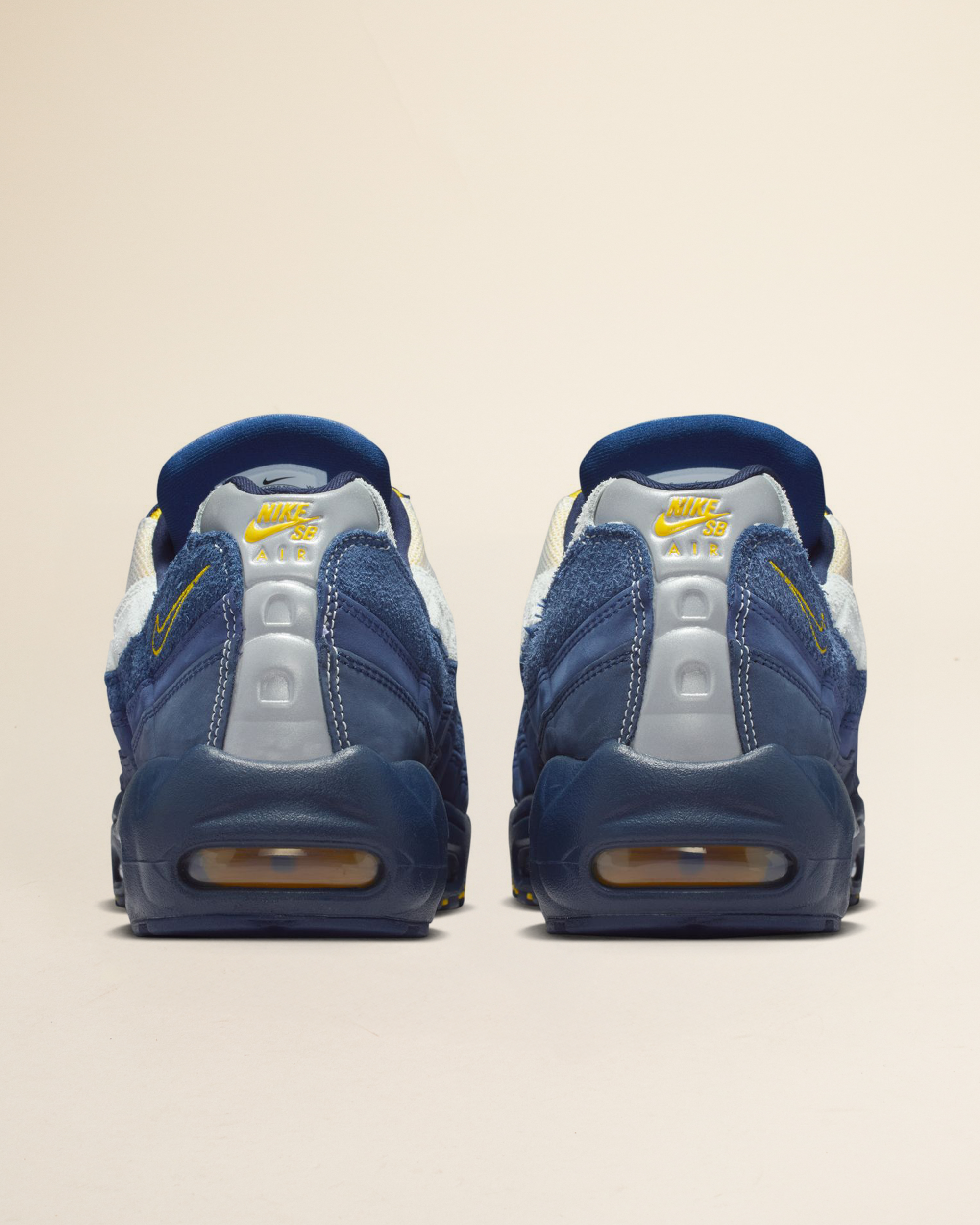 Nike SB Air Max 95 X Eric Koston "Obisian and Speed Yellow"