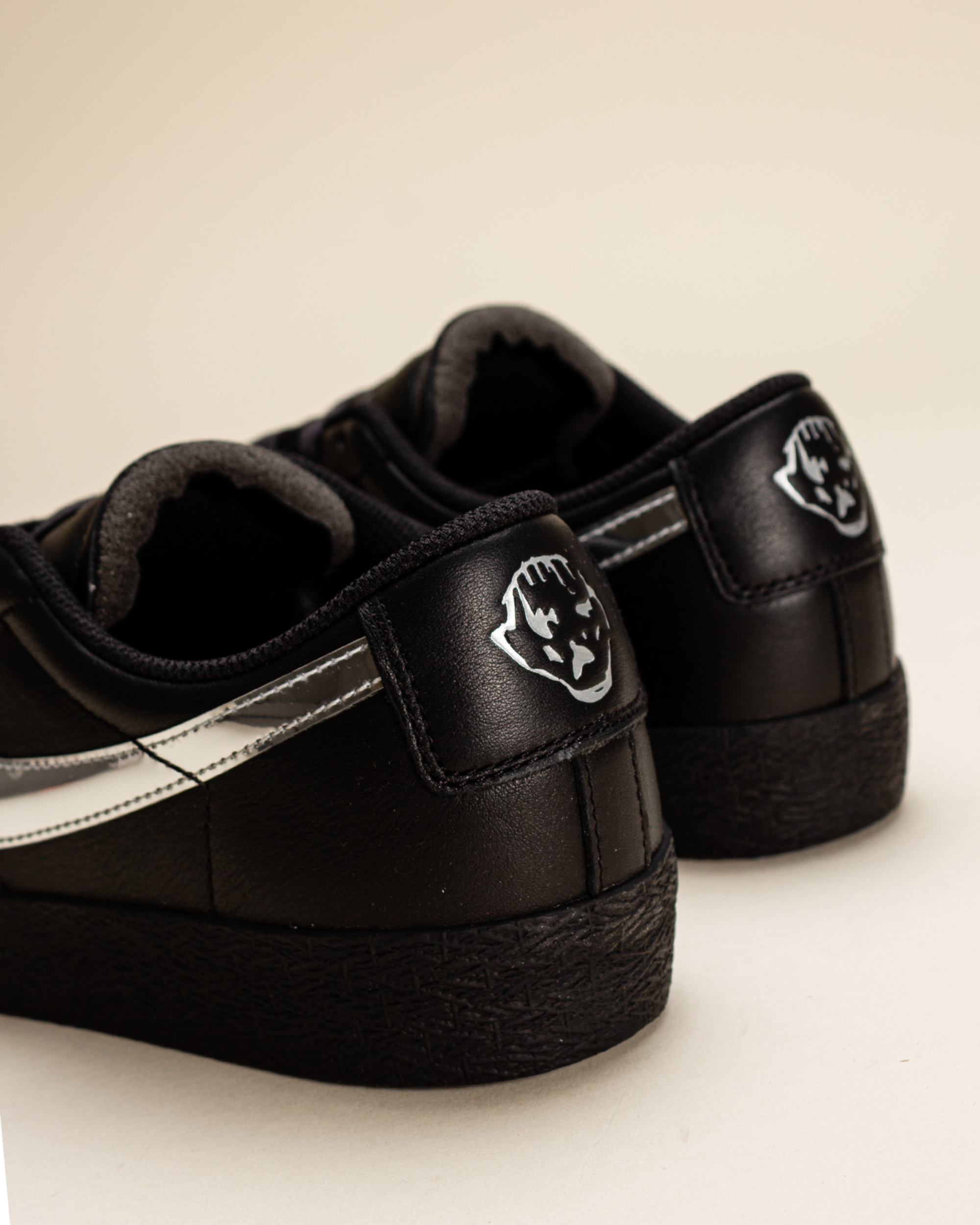 Nike SB x Dancer Blazer Low Black/Metallic Silver/Black