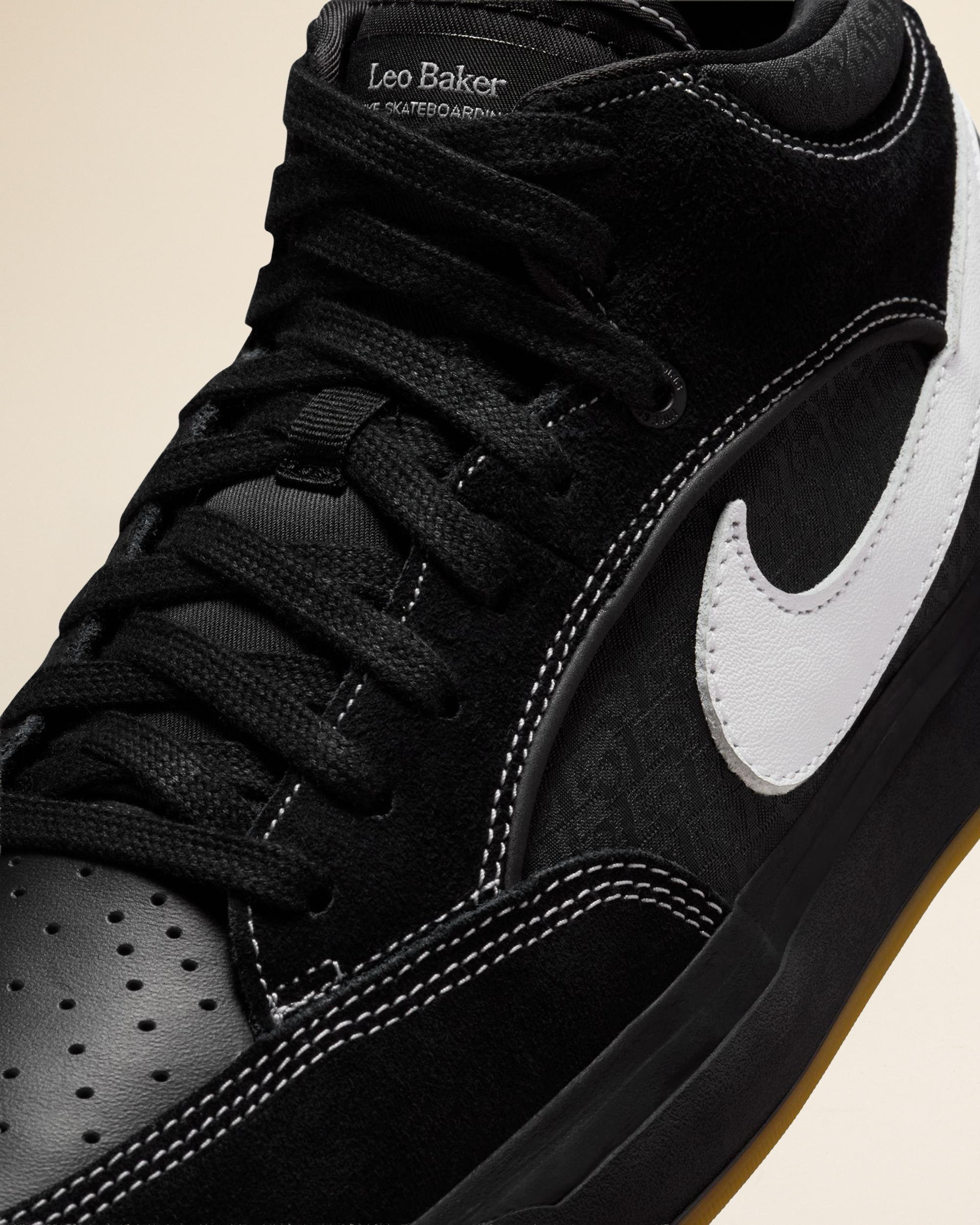 Nike SB React Leo Black/White/Gum/Light Brown