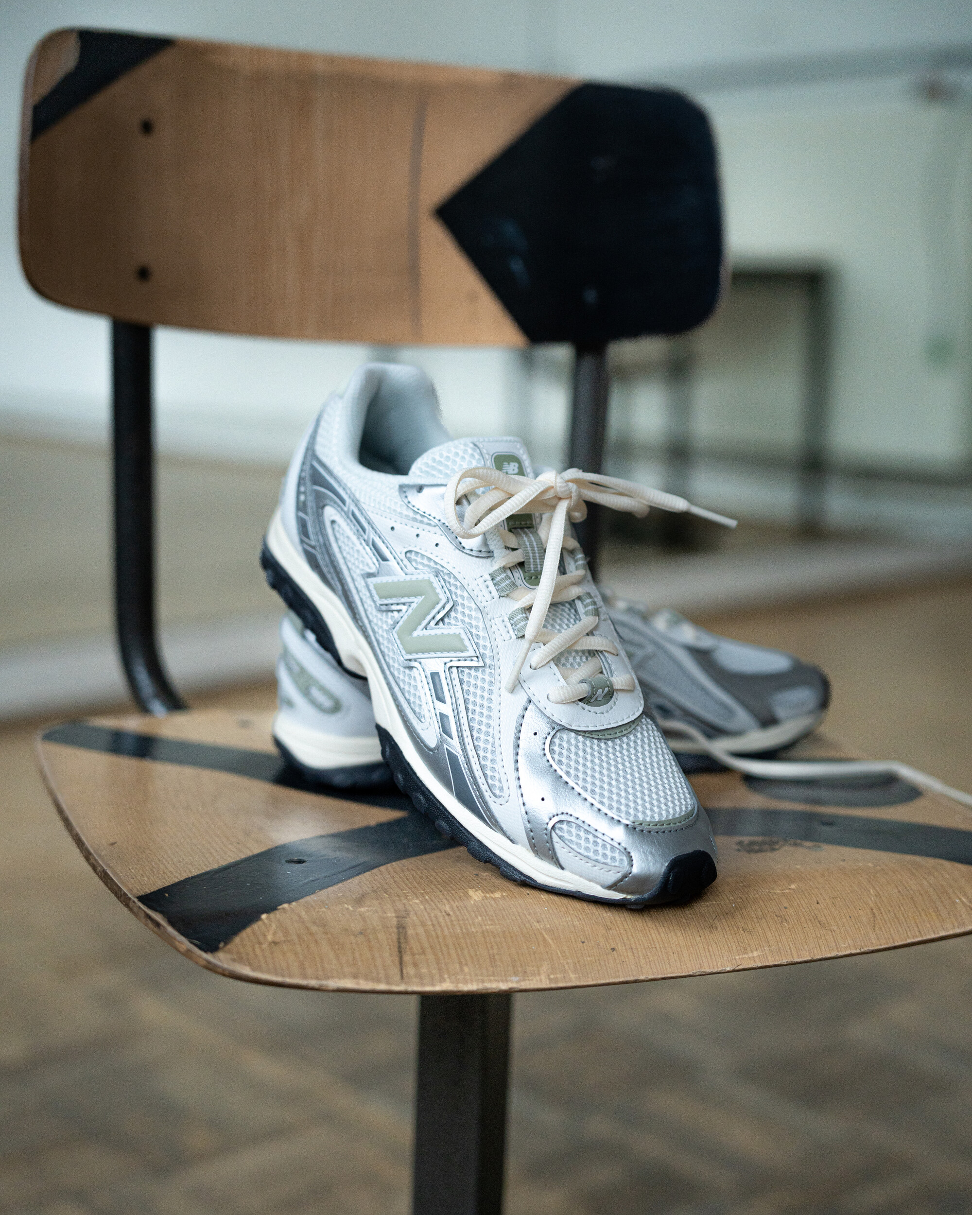 New Balance U204 Metallic Silver/Garter Snake