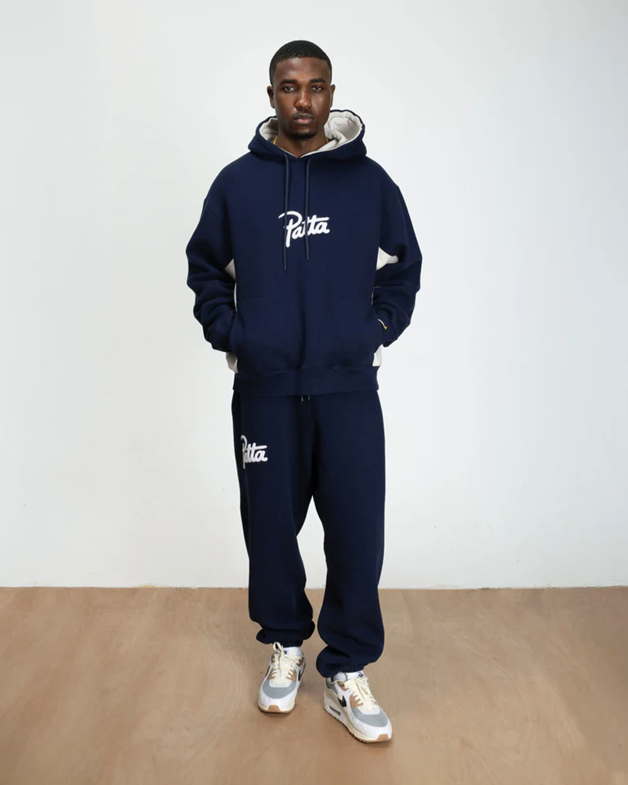 Patta Chenille Logo Jogging Pants