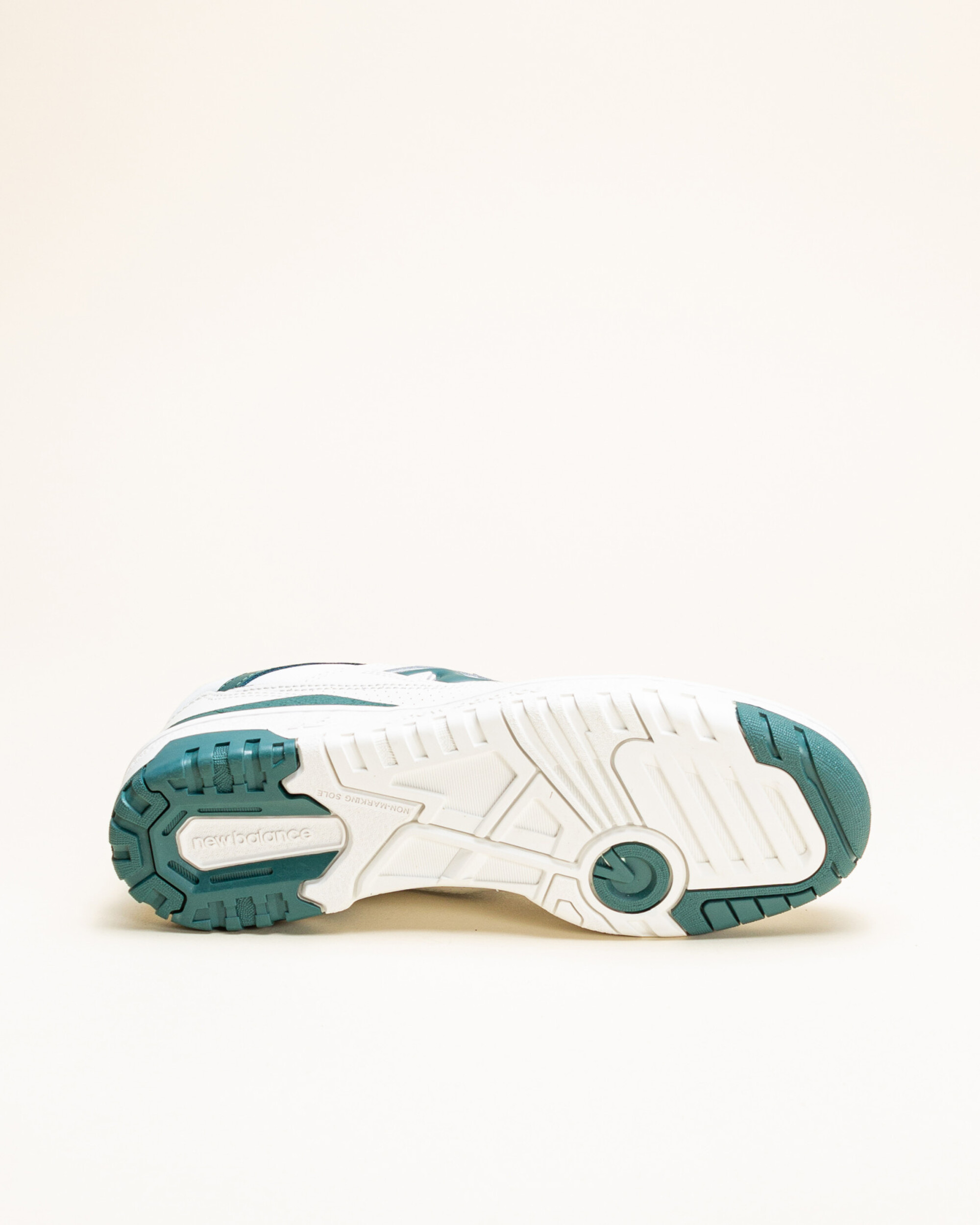 New Balance 550 - Reflection / New Spruce