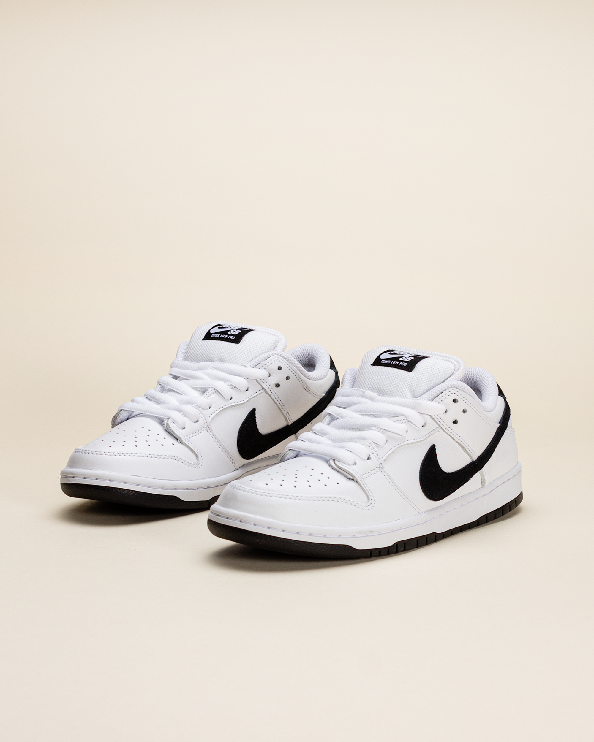 Nike SB Dunk Low Pro White/Black