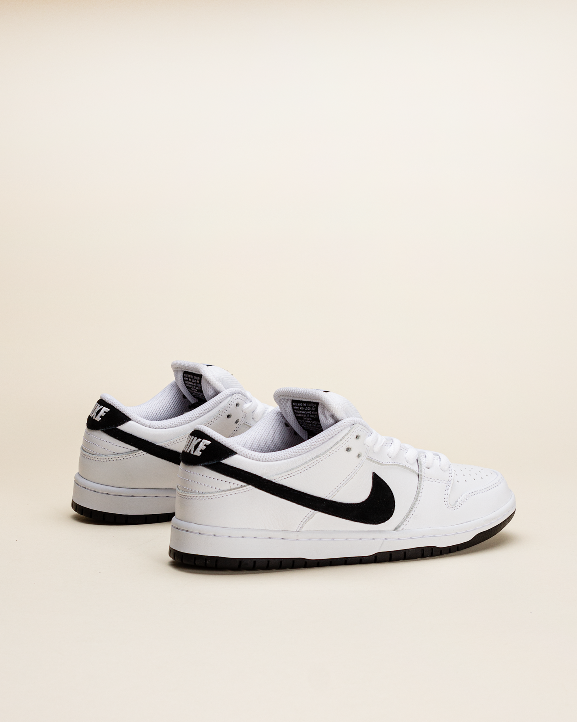 Nike SB Dunk Low Pro White/Black