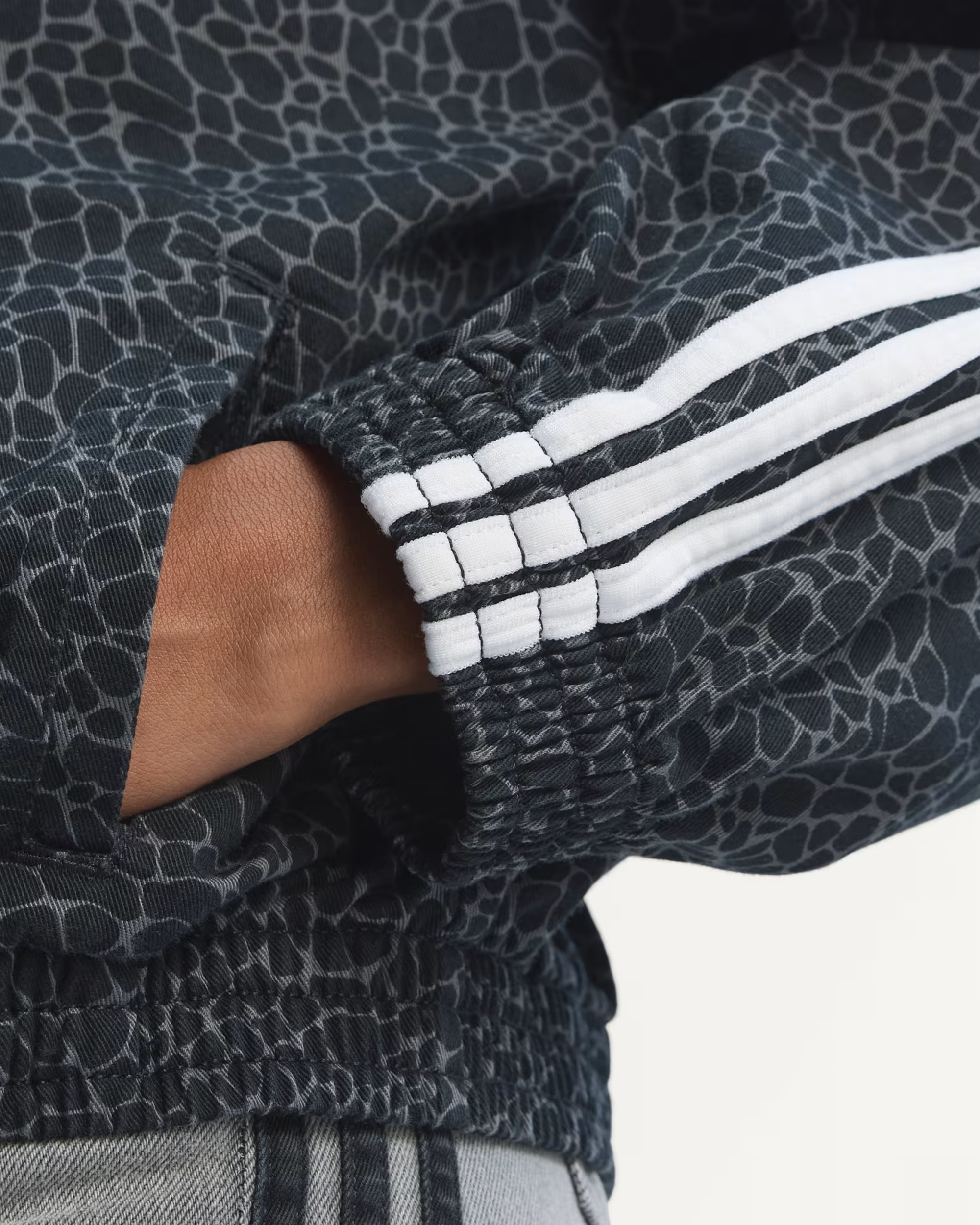 Adidas Firebird Oversized Jacket Bold animal print